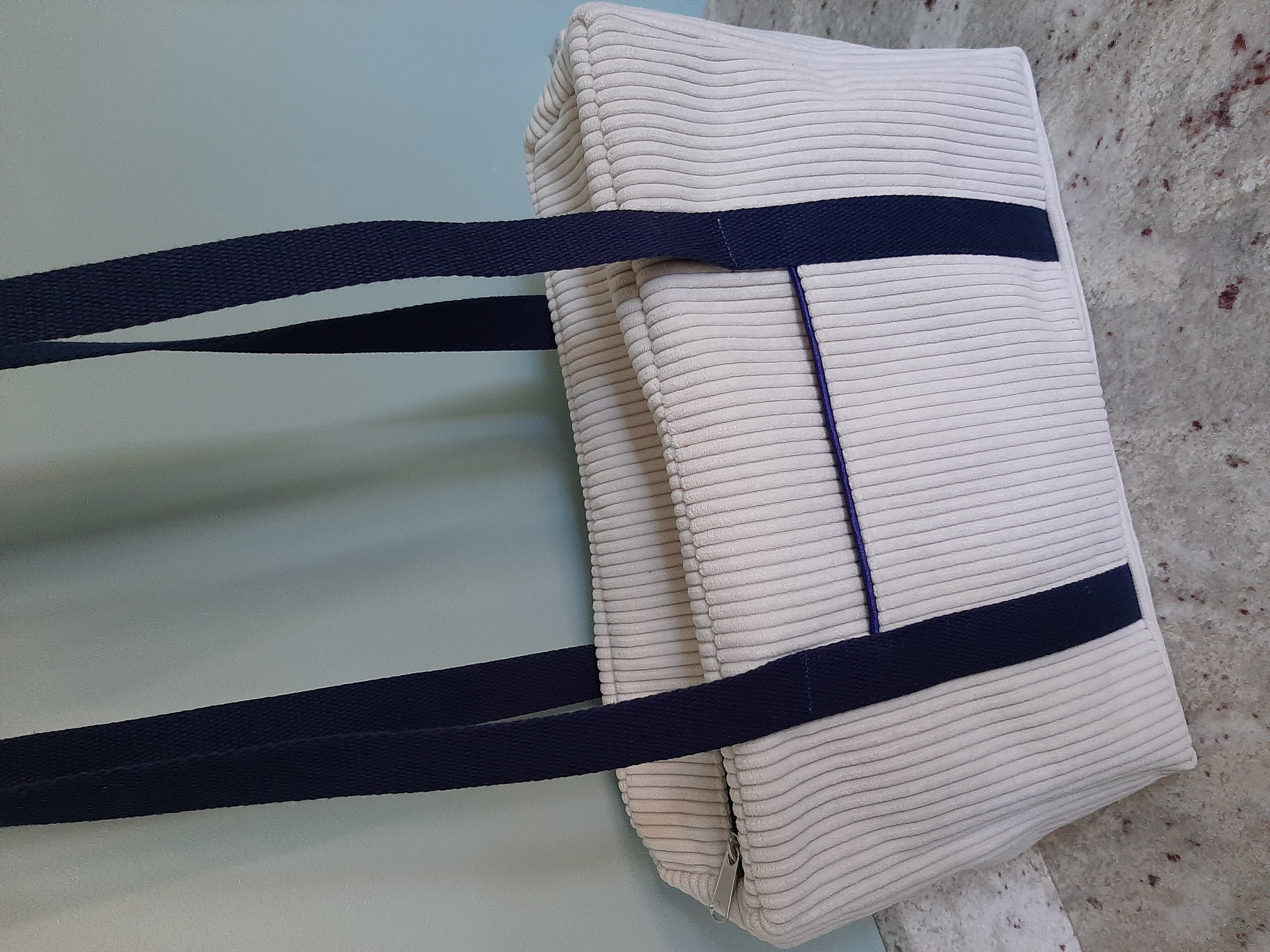 Sac cabas en velours côtelé