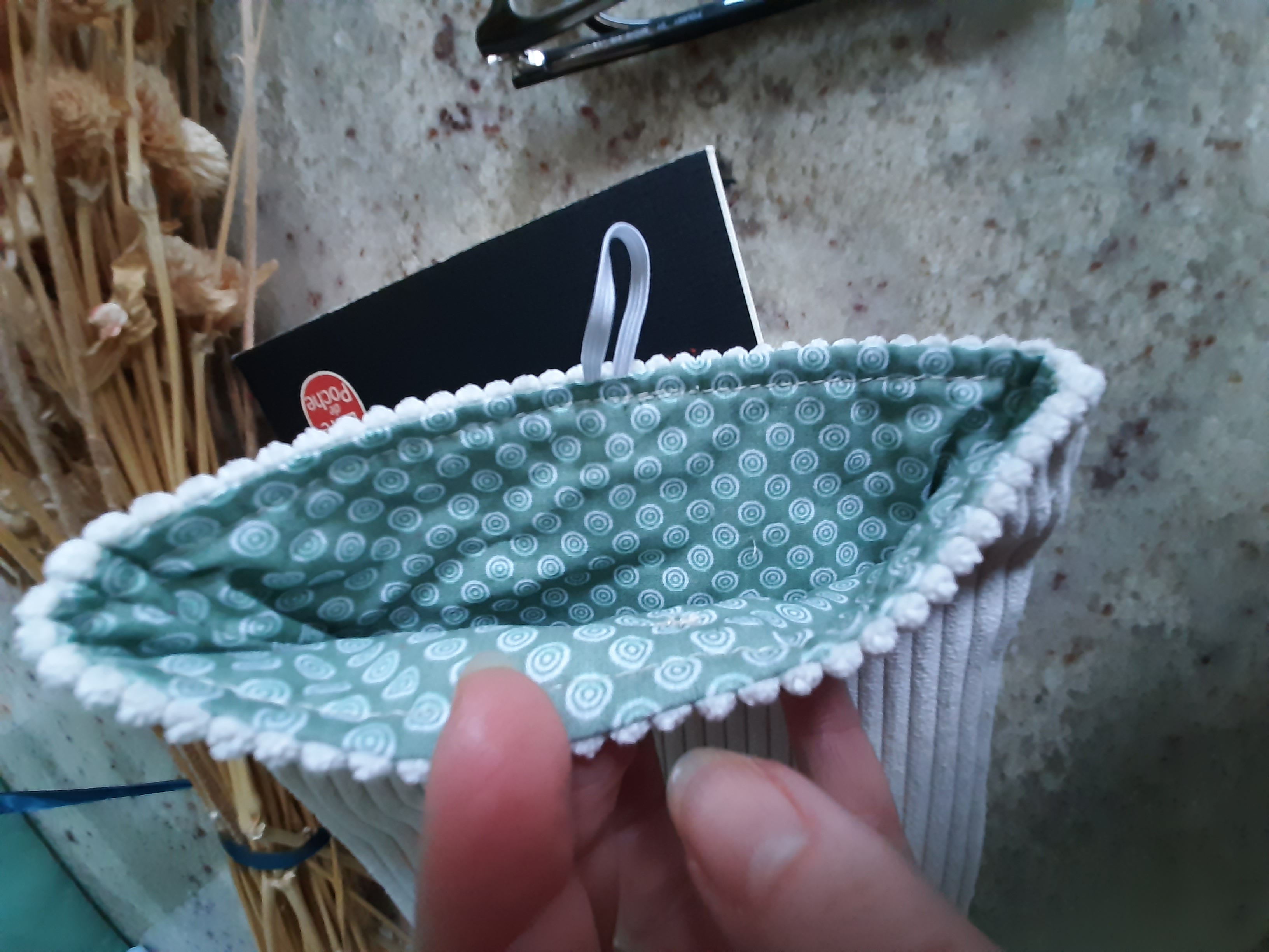 Housse pour livre de poche