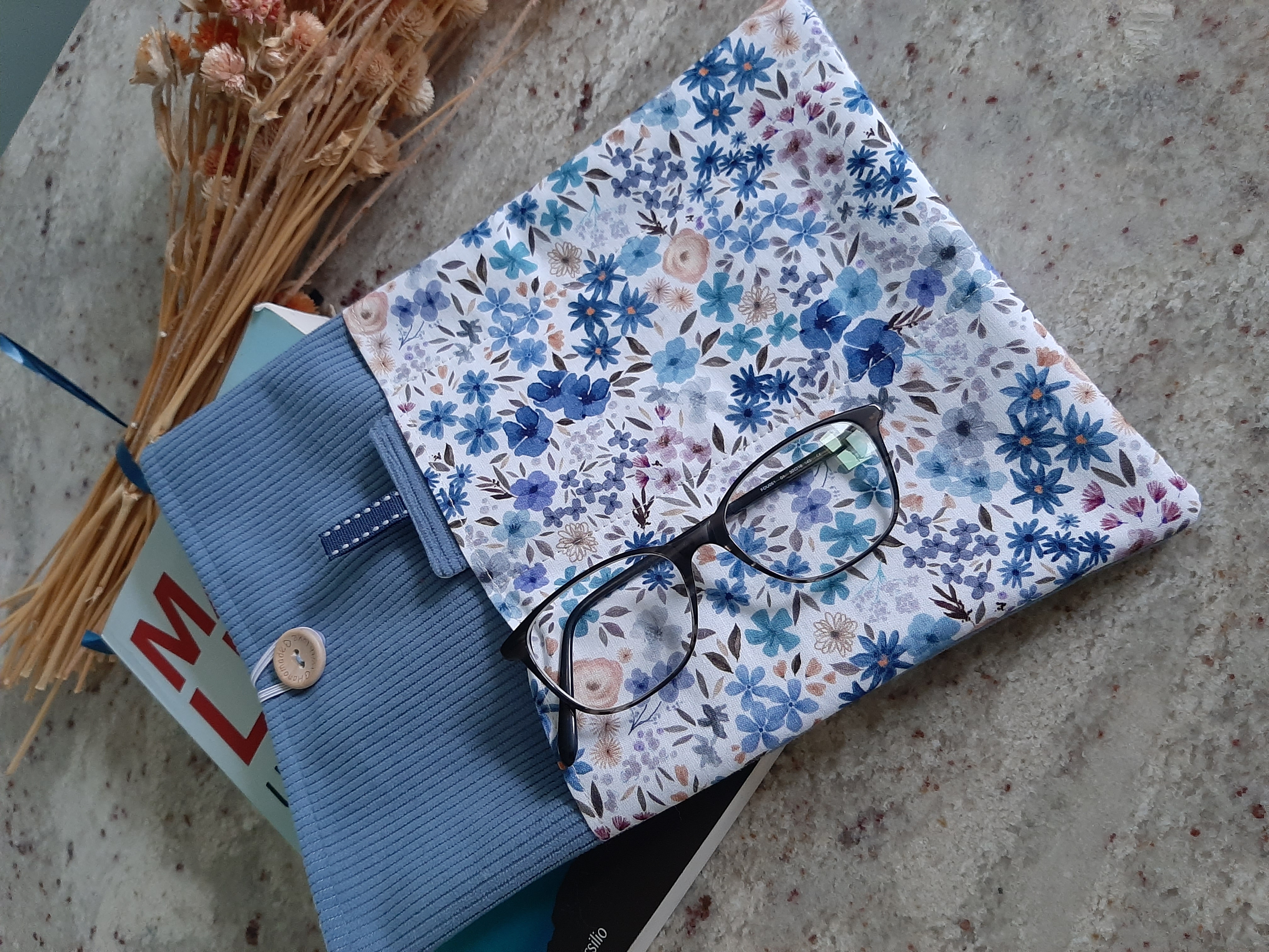 Housse à  livre broché