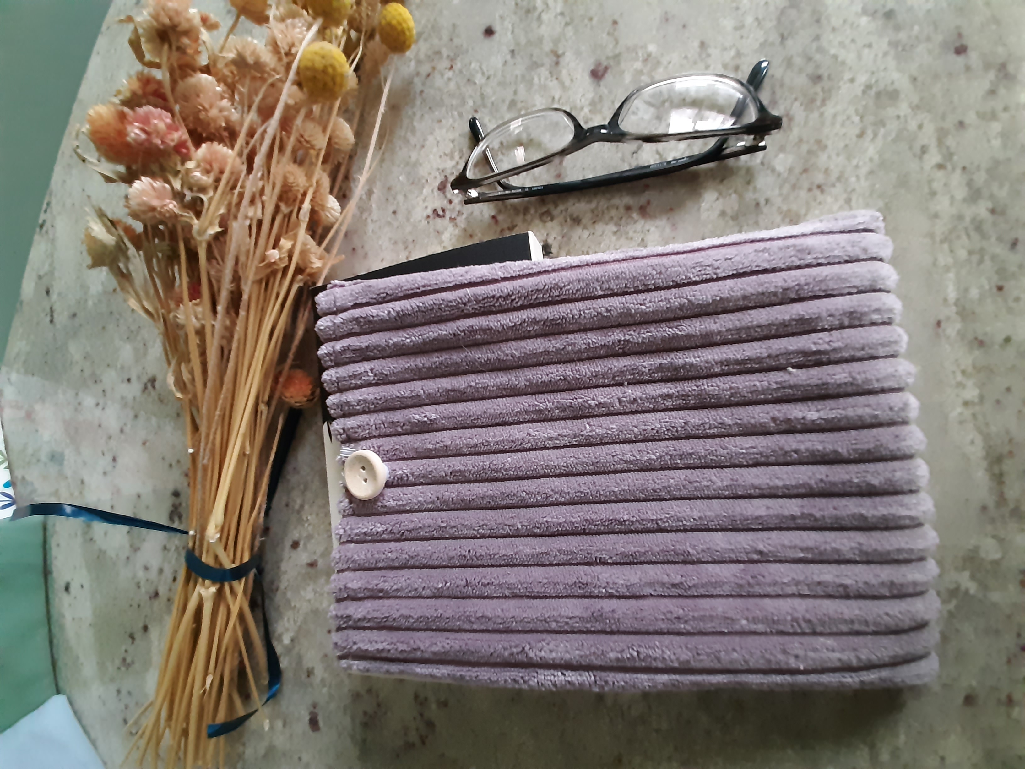 Housse pour livre de poche