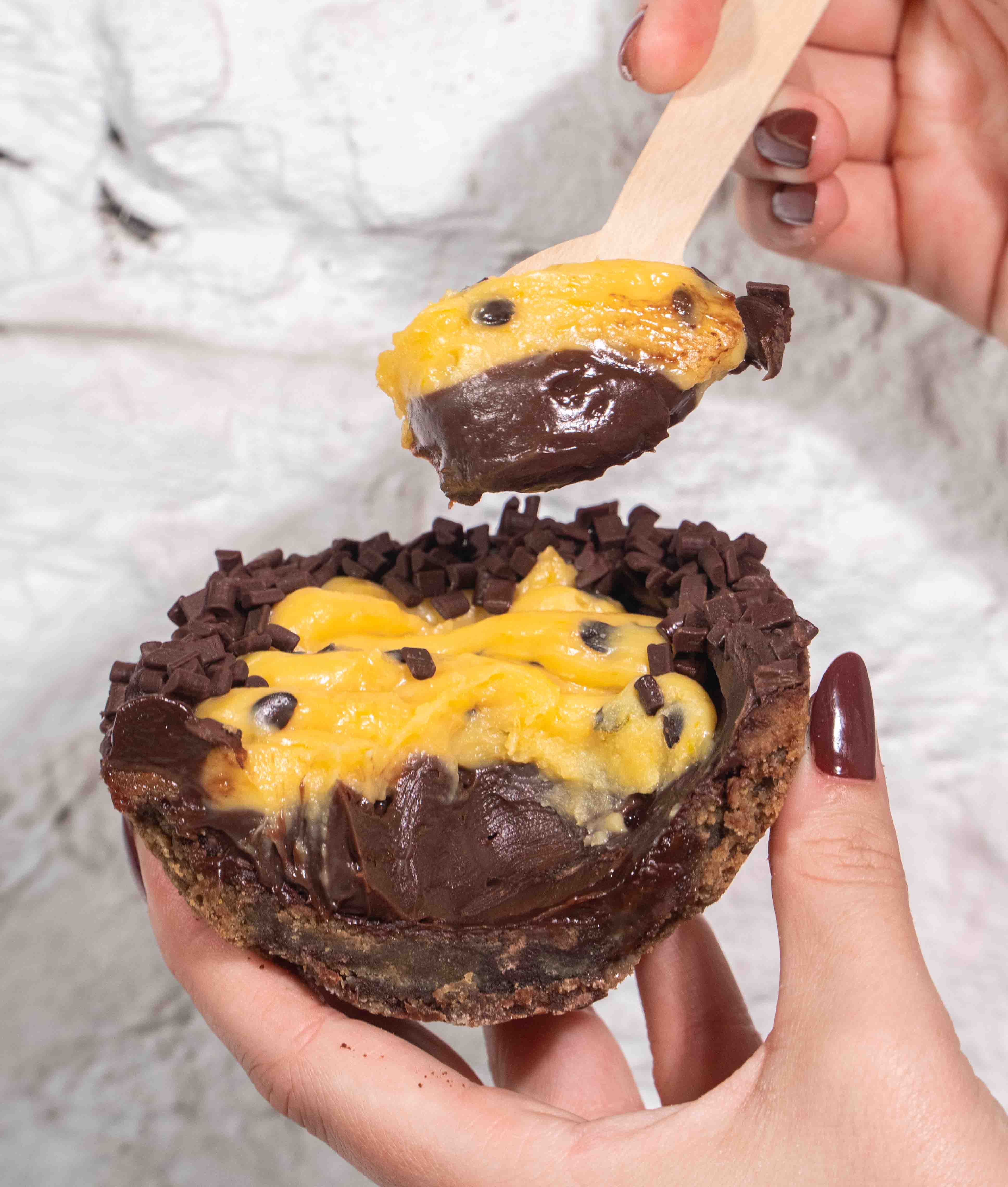 Ovo de Colher Maracujá com Brigadeiro Belga