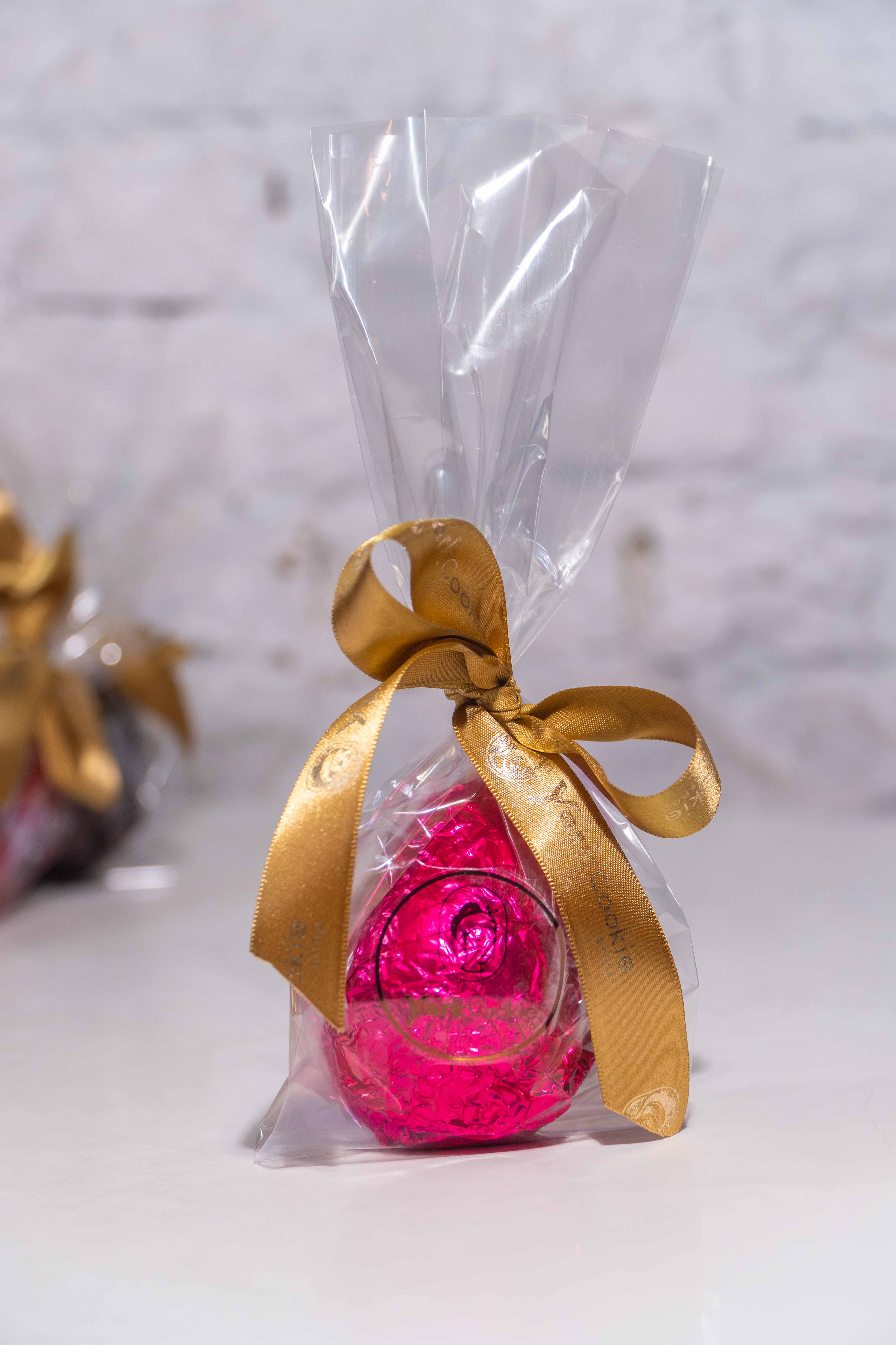 Mini Ovos Casca de Cookie Red Velvet