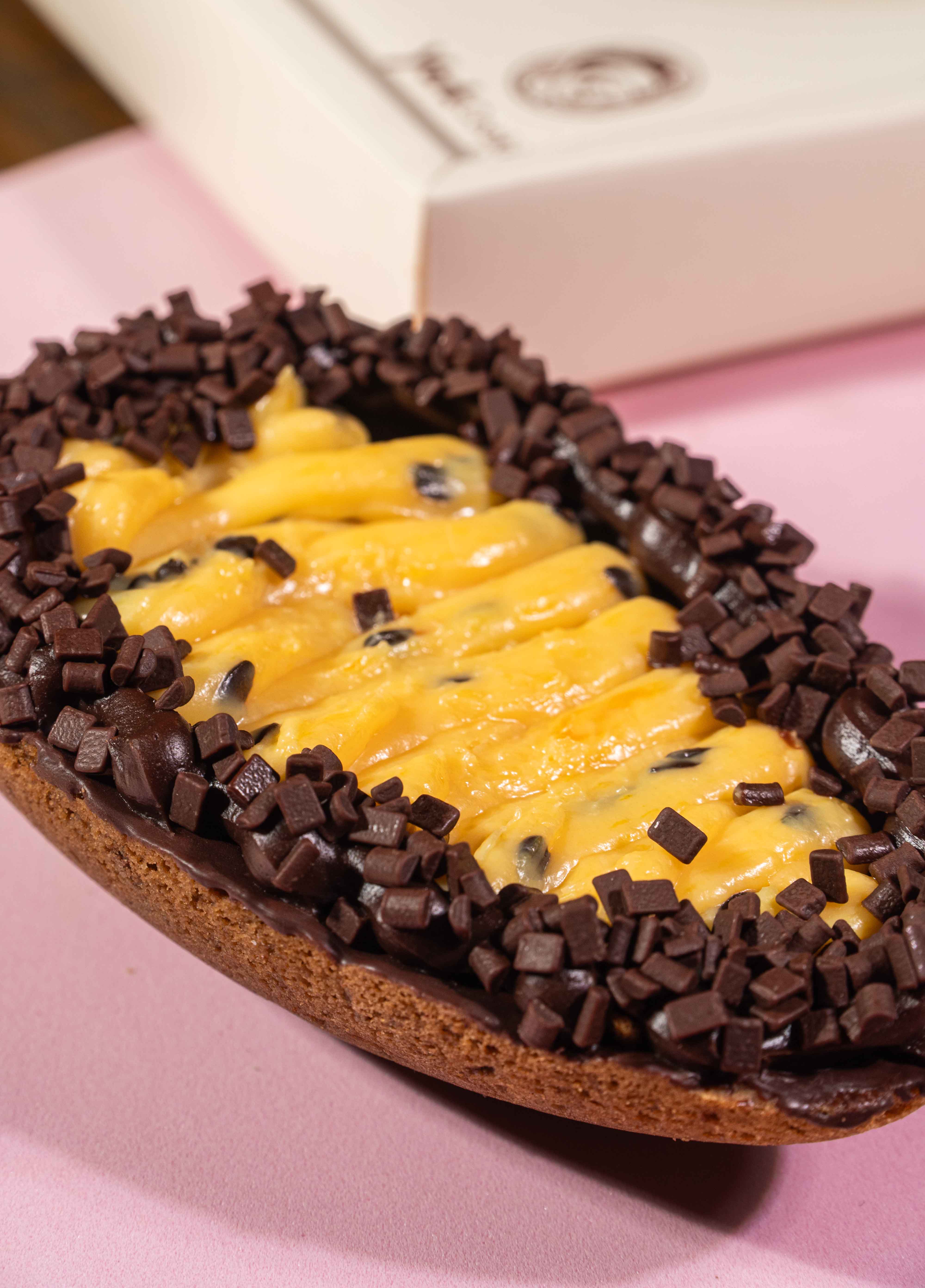 Ovo de Colher Maracujá com Brigadeiro Belga