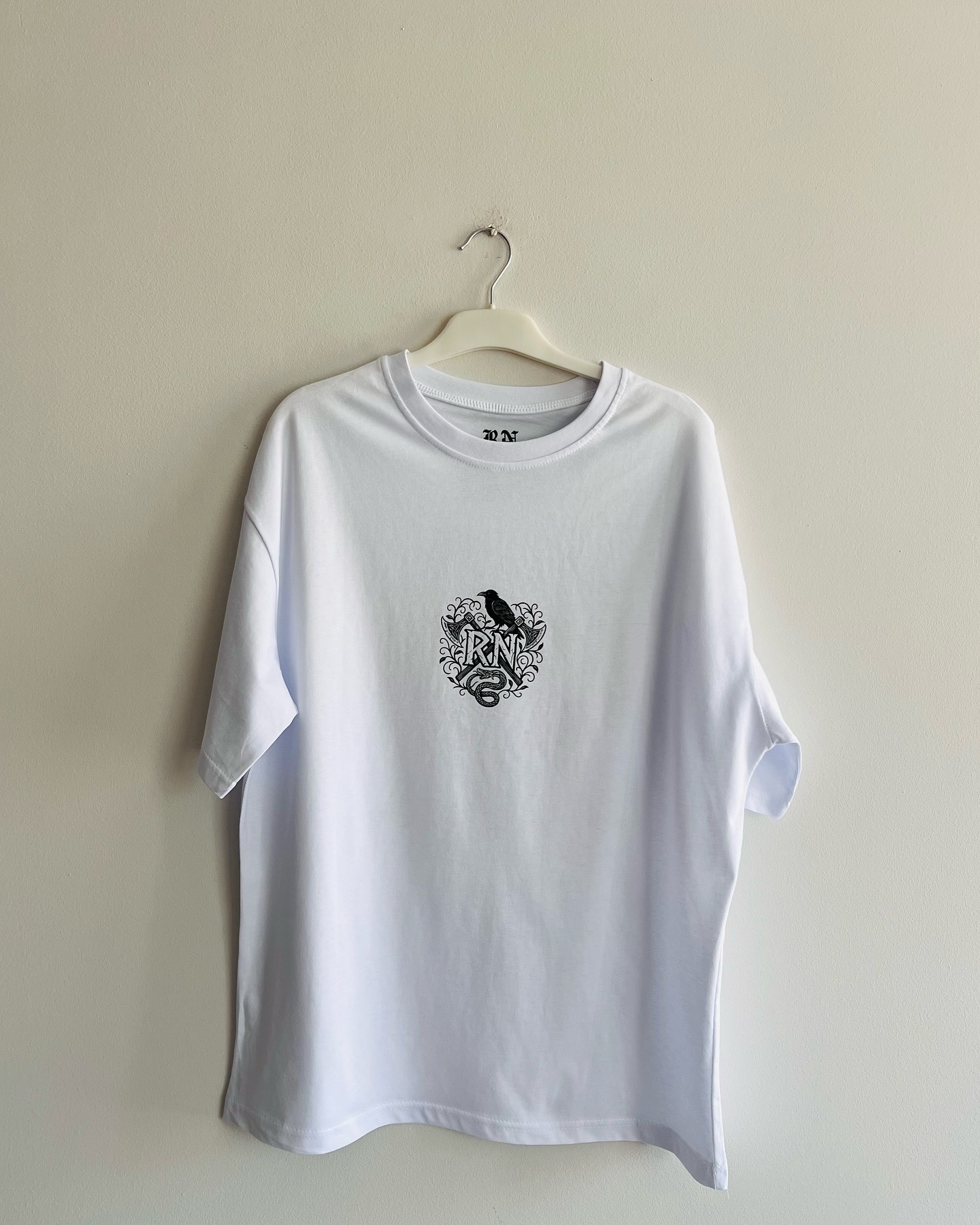 The Warrior's Compass (Beyaz)