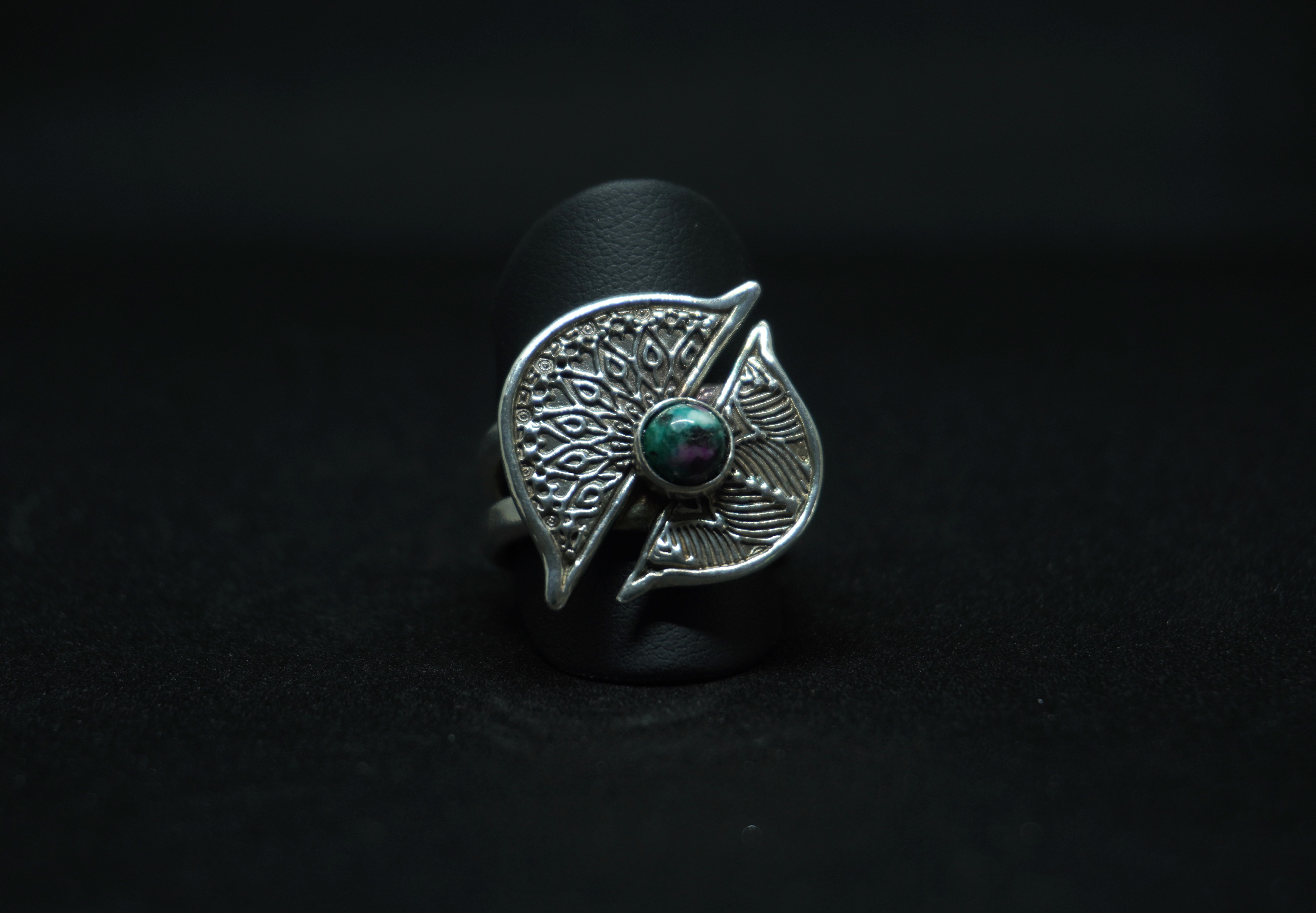 Mandara Zoisite ring