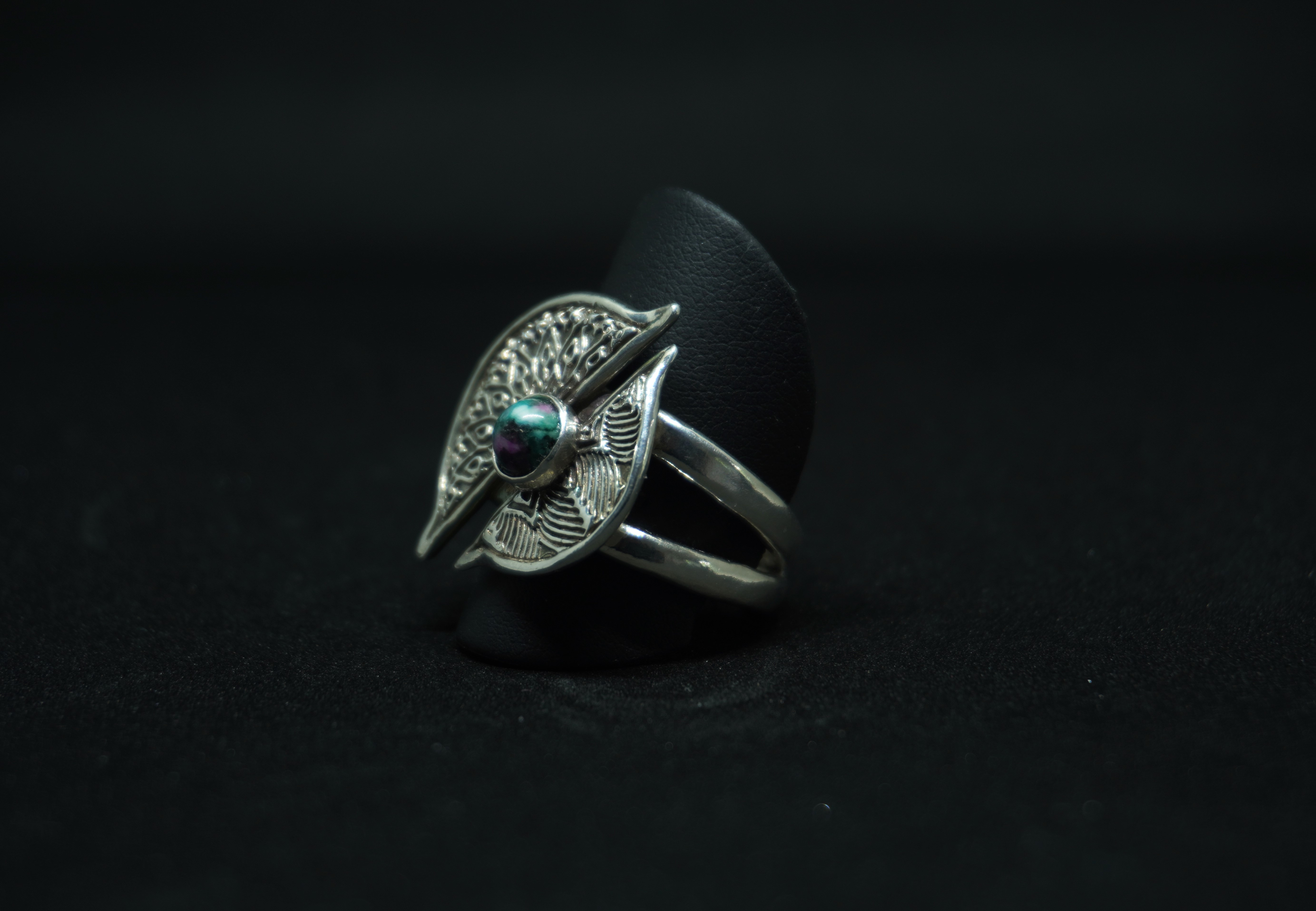 Mandara Zoisite ring