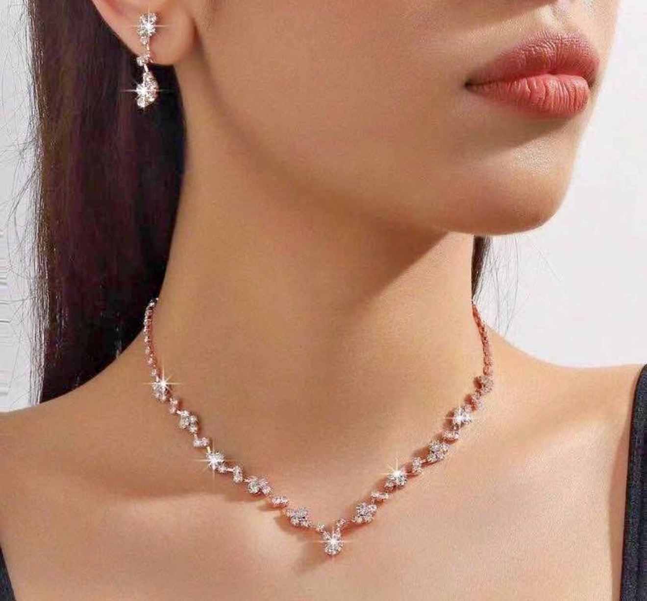 Set de collar y aretes brillantes