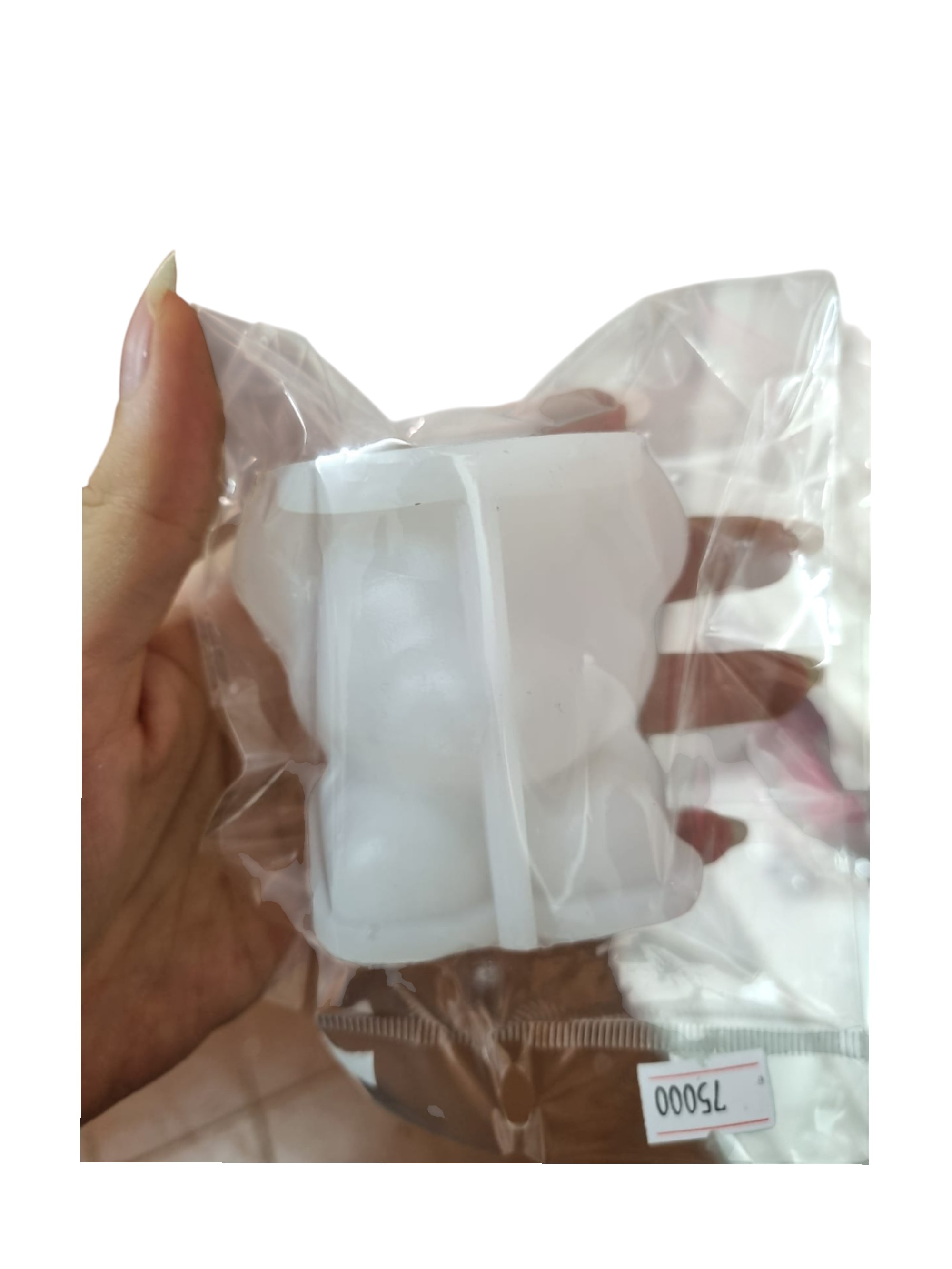 Molde de silicona forma de oso pequeño con pollera 