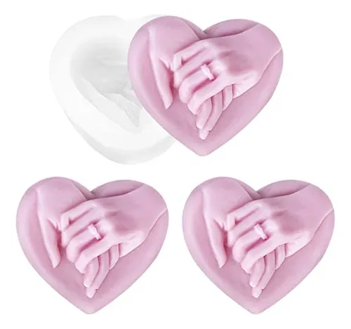 Molde de corazón con manos entrelazadas