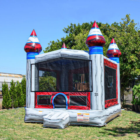 Titanuim Castle Bounce House