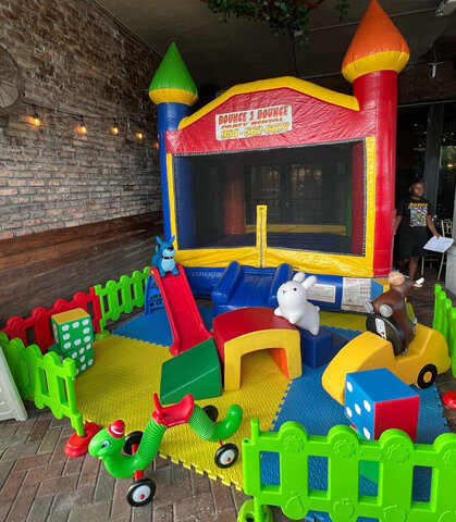 Kids Bounce House Play Zone