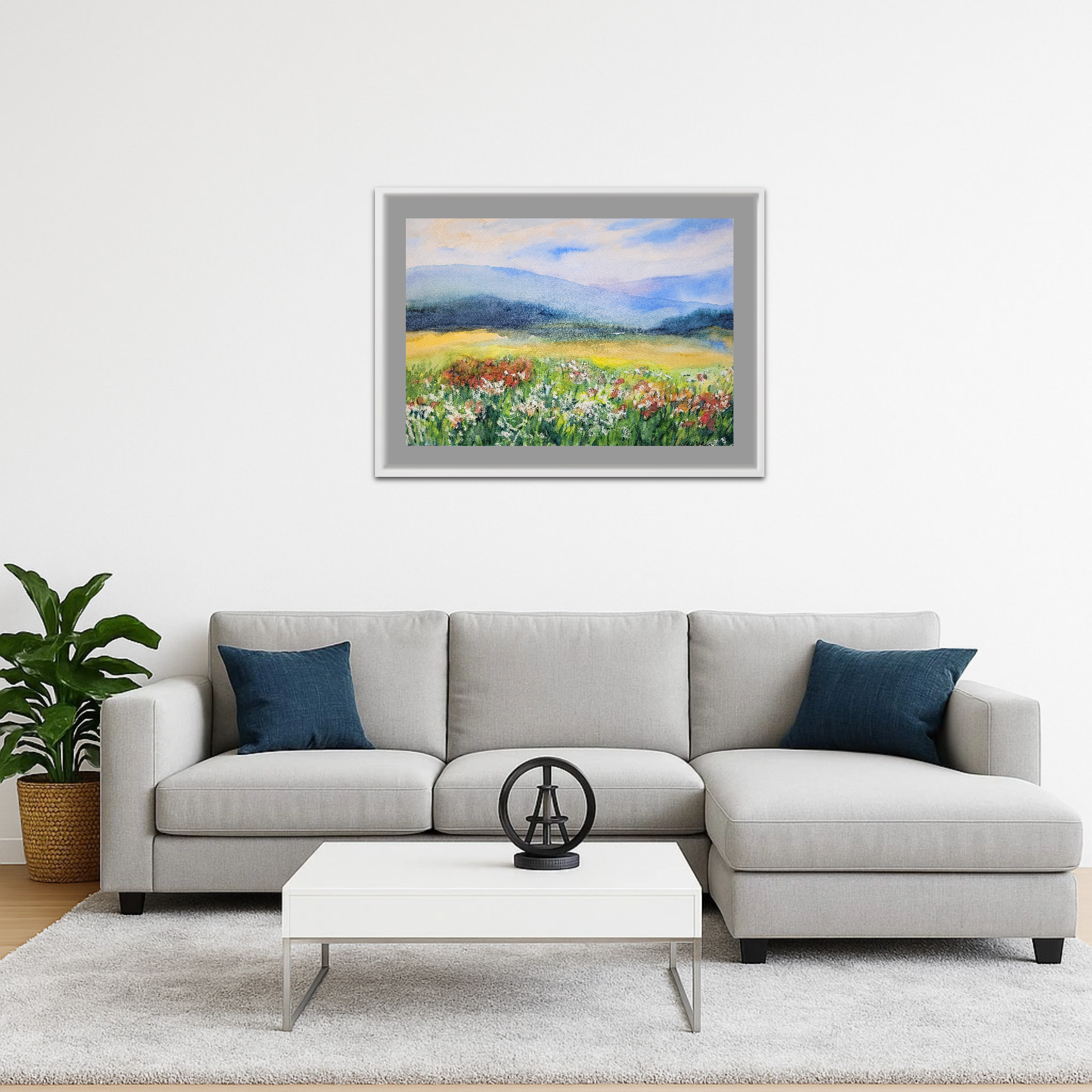 Sonnige Blumenwiese in weiter Landschaft  - Aquarell