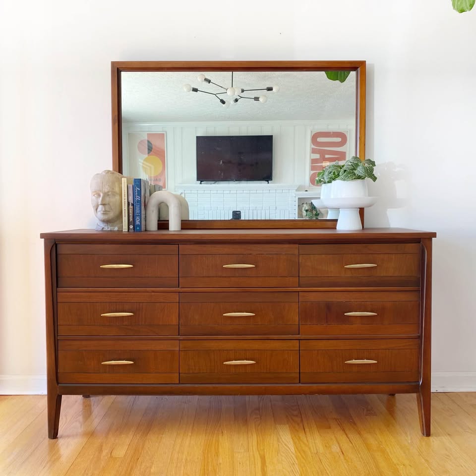 Mid-Century Modern Dresser