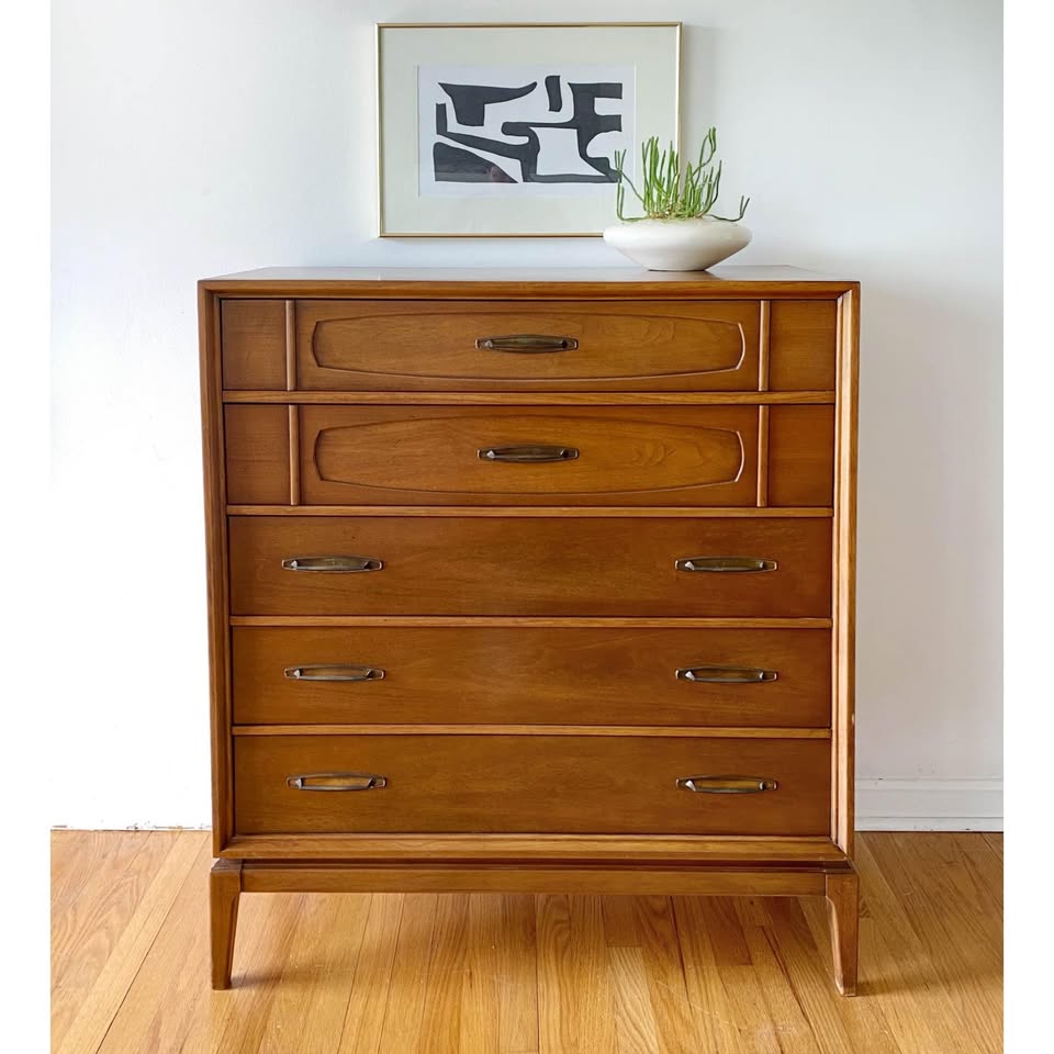 Mid-Century Modern Dresser
