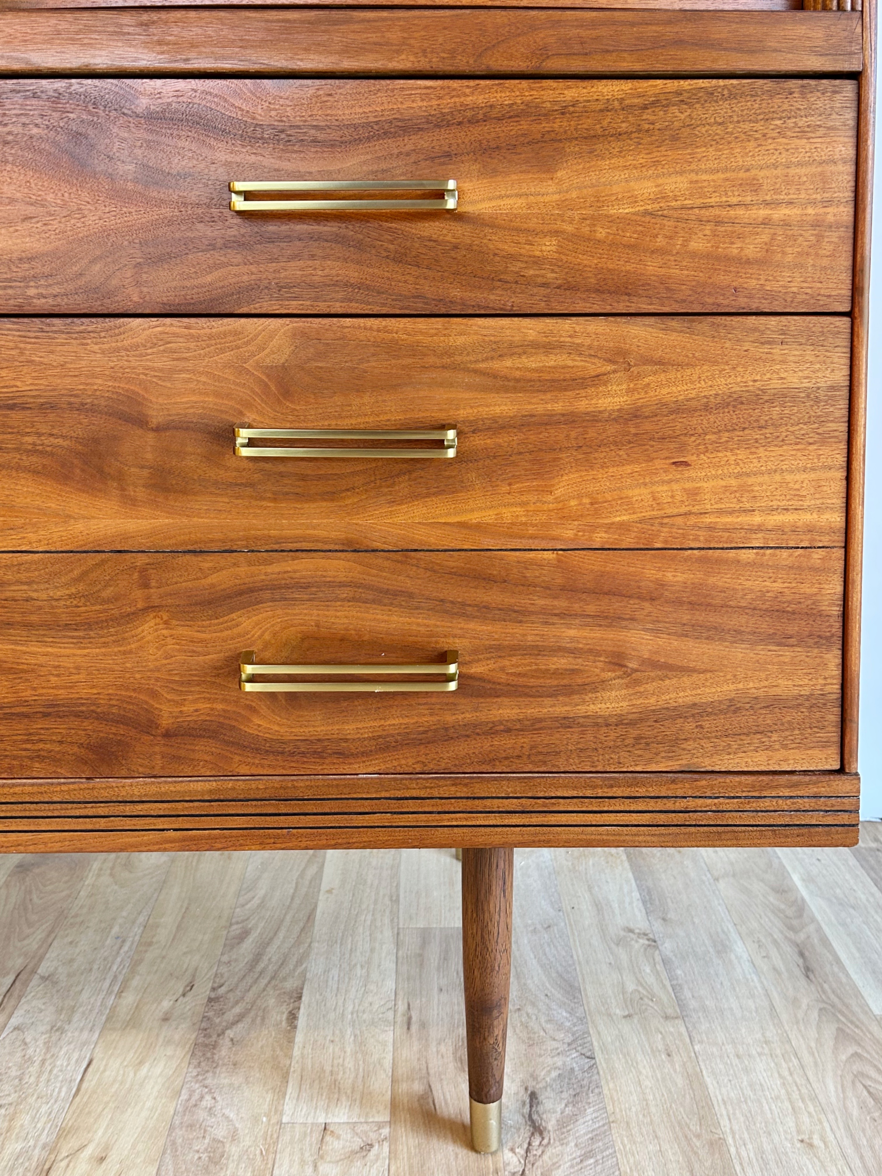 Mid Century Bassett Dresser