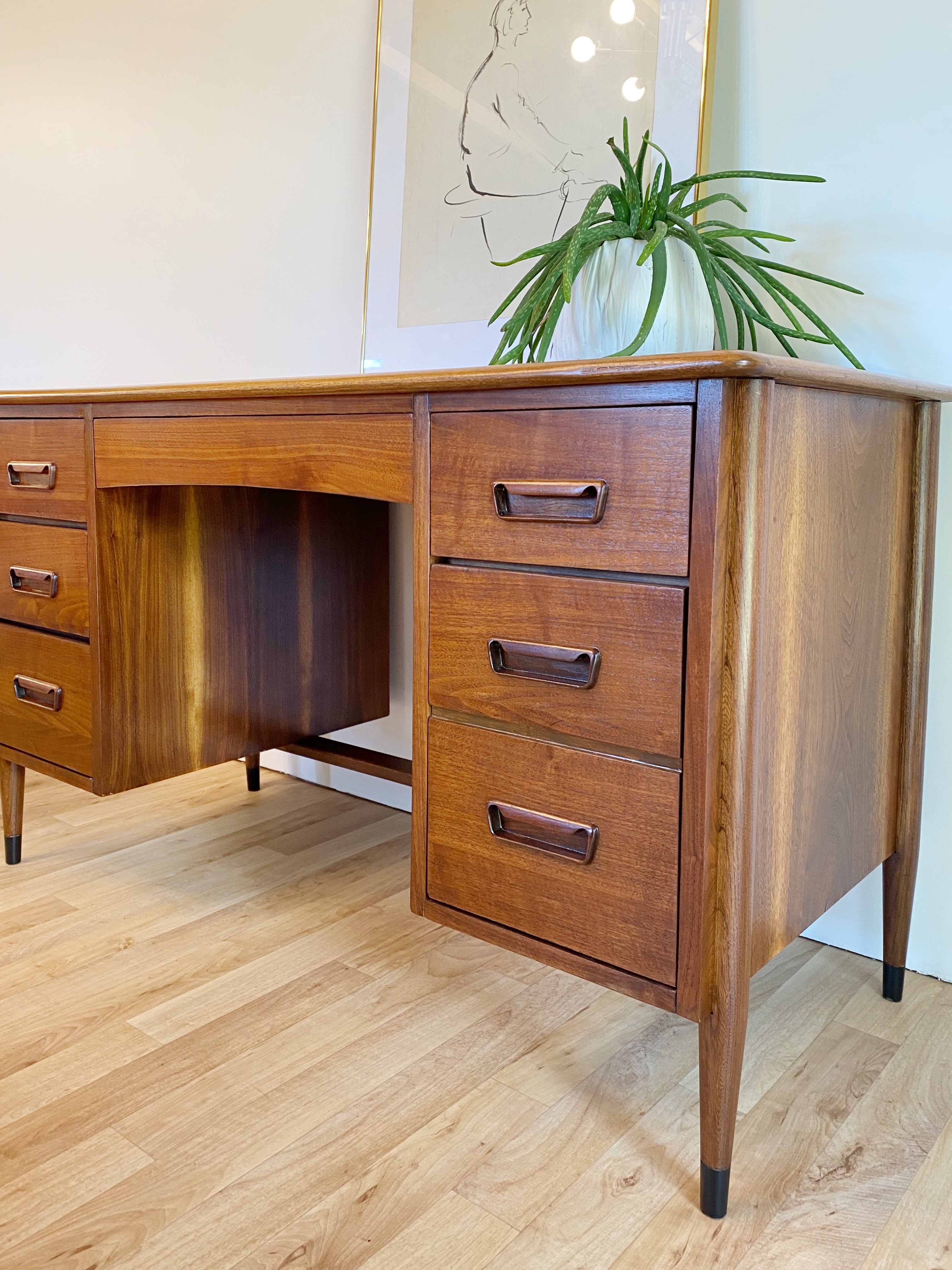 Mid Century Lany Desk