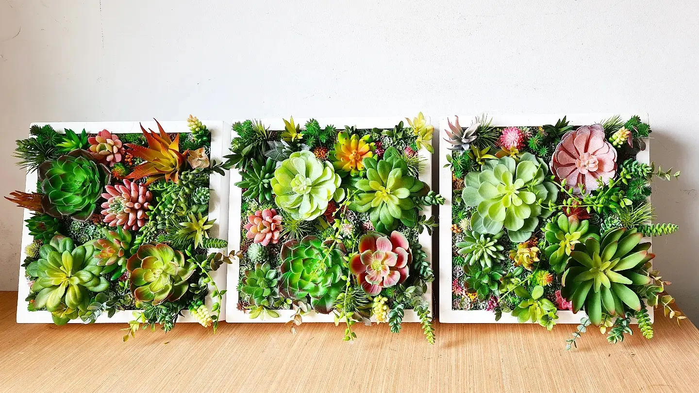 Faux Succulent Wall Squares, Trio x 3 (Green/Pinks)