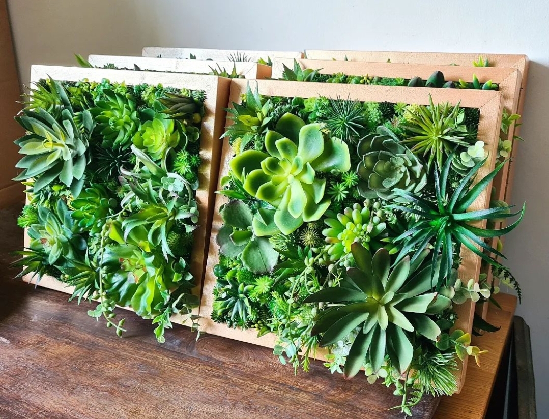 Faux Succulent Wall Square x 1 (Greens)
