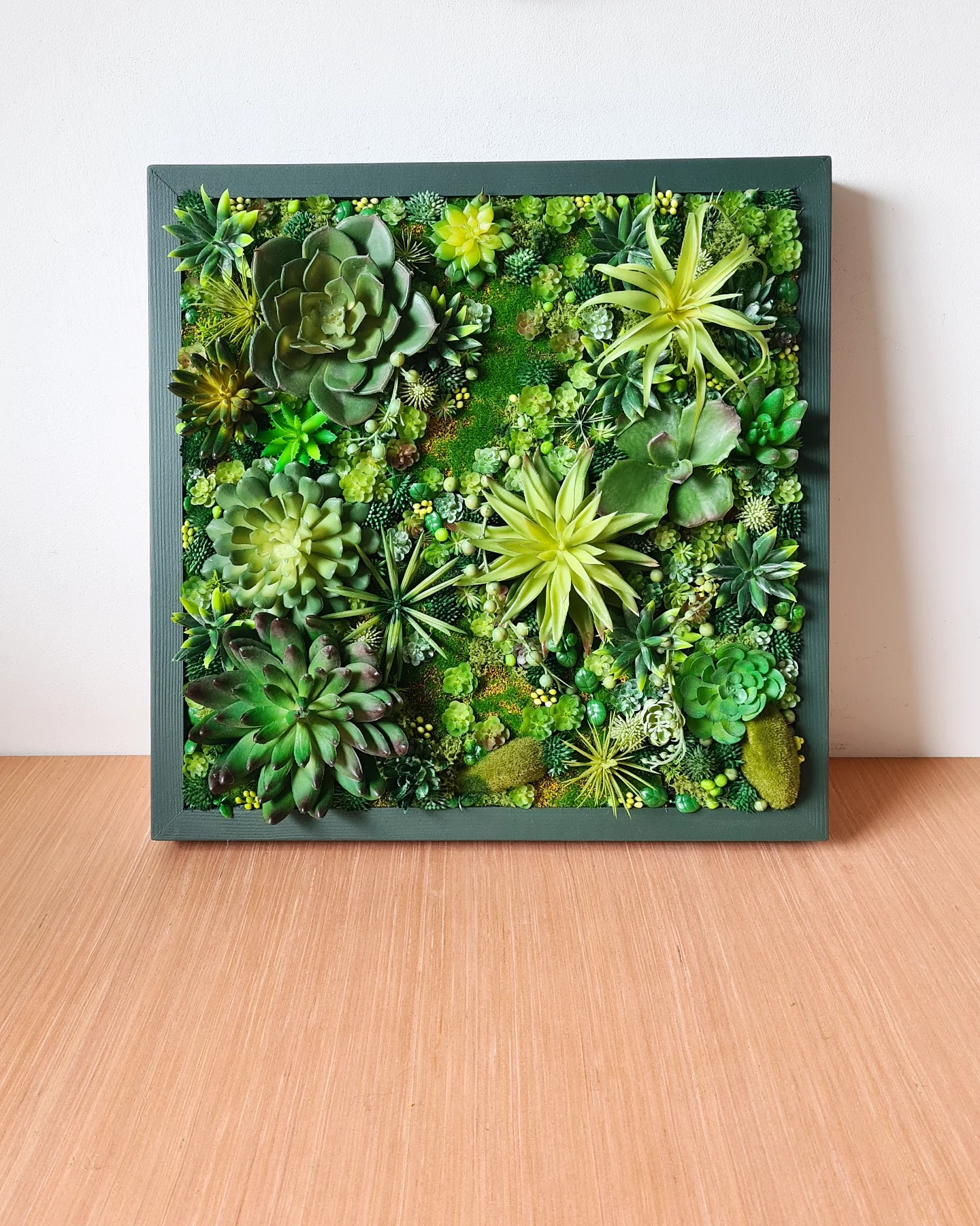 Faux Succulent Wall Square x 1  (Greens)