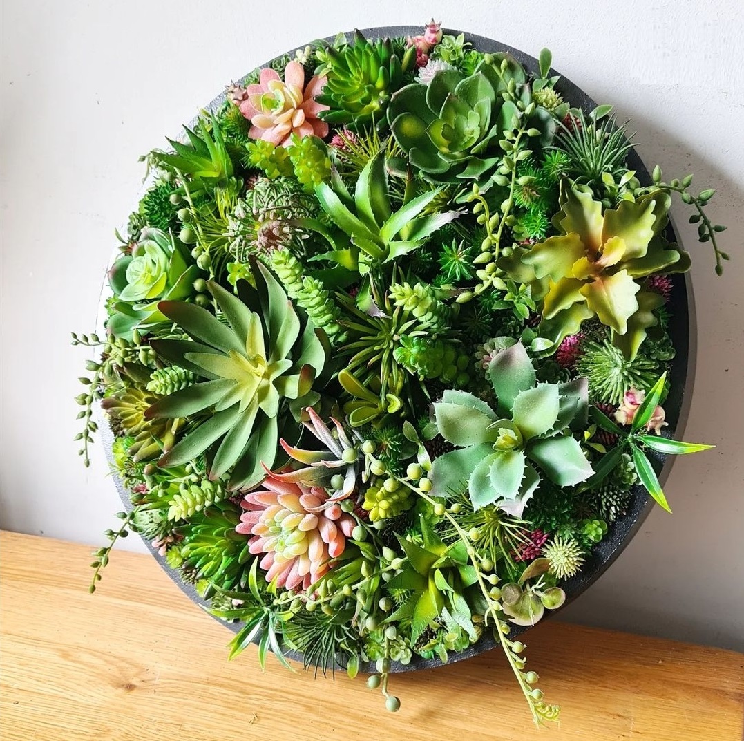 Faux Succulent Wall Circle x 1 (Green/Pink)