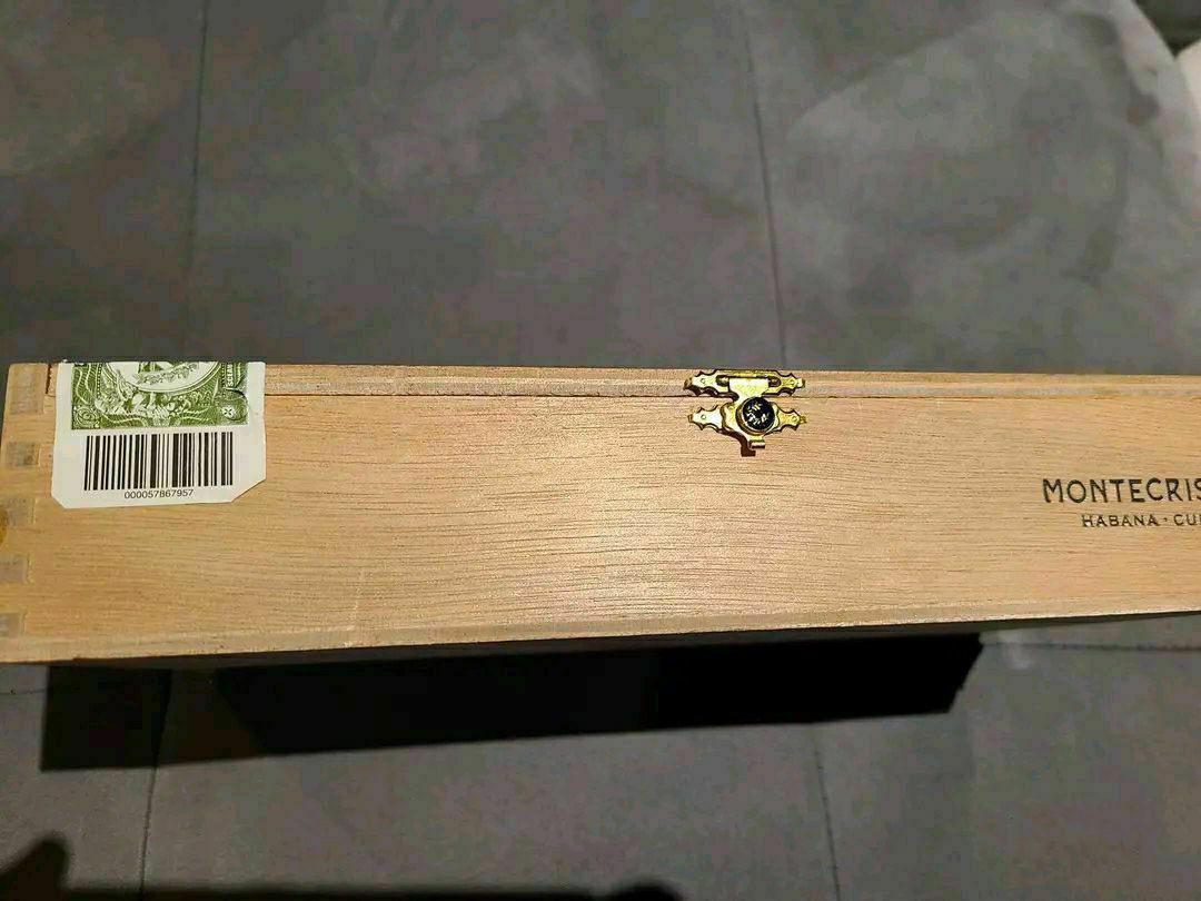 Cigares Montecristo Edmundo