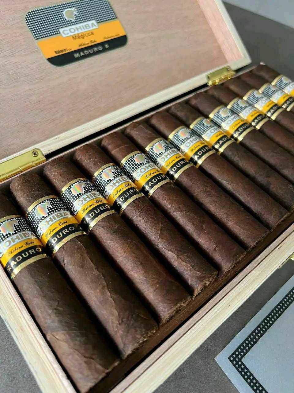 Cohiba Maduro 5