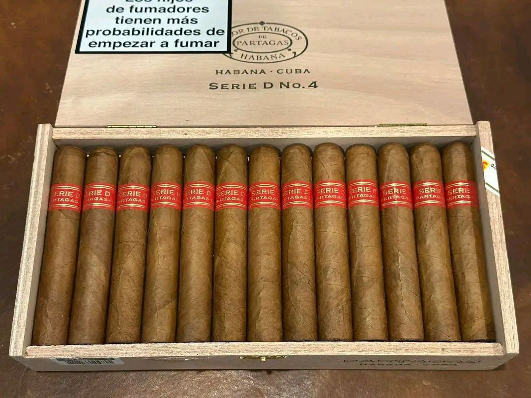 Cigares Partagas Serie D No.4