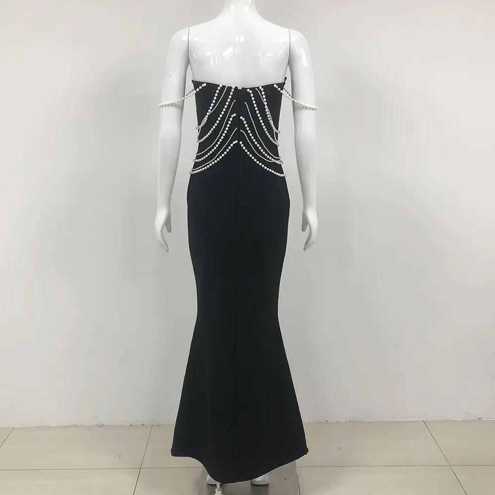 Elegant Black Pearl-Trimmed Evening Dress