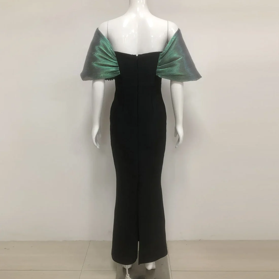 Elegant Black Evening Gown