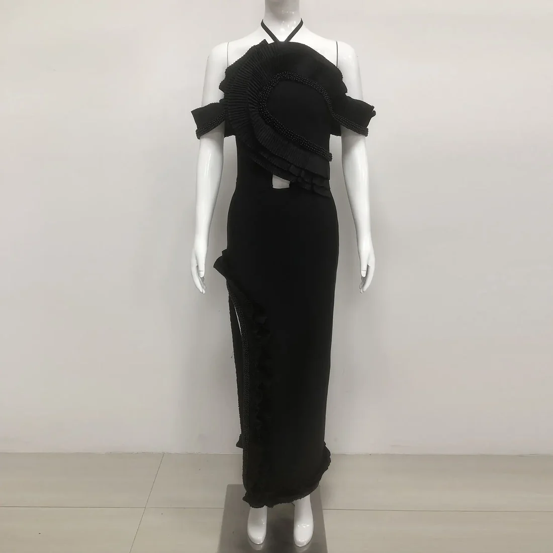 Elegant  Ruffle Evening Dress