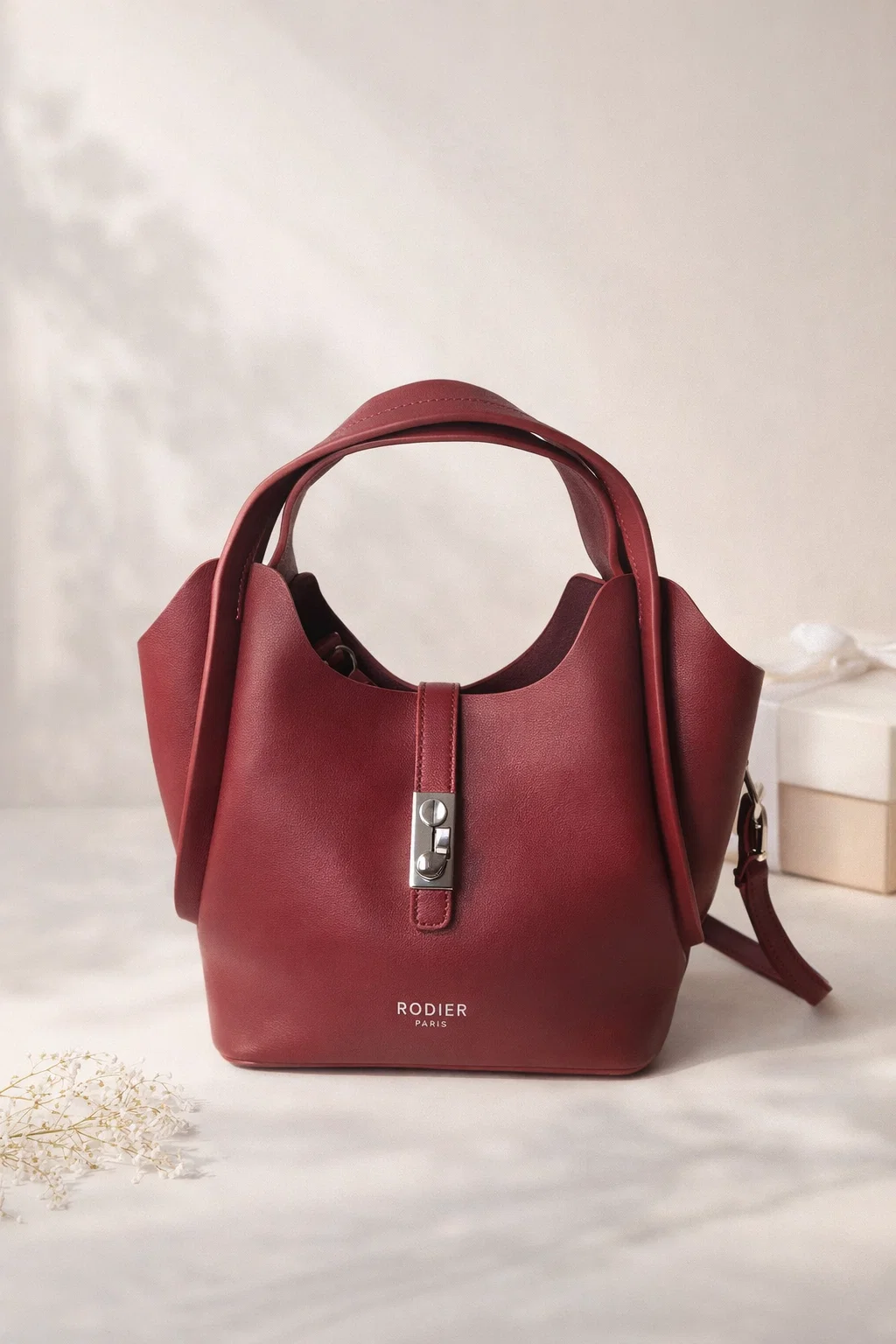 Sac à main bordeaux