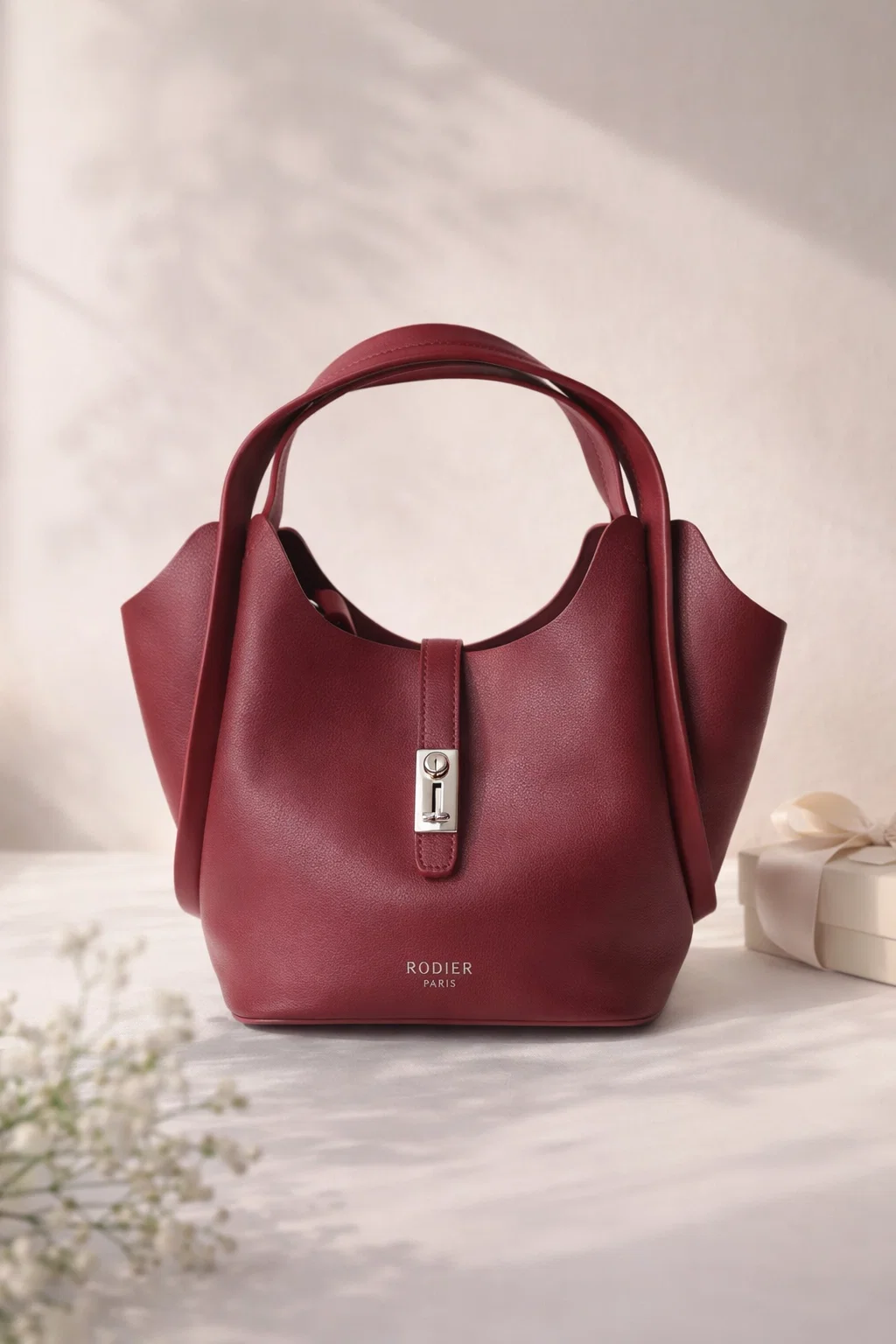 Sac à main bordeaux