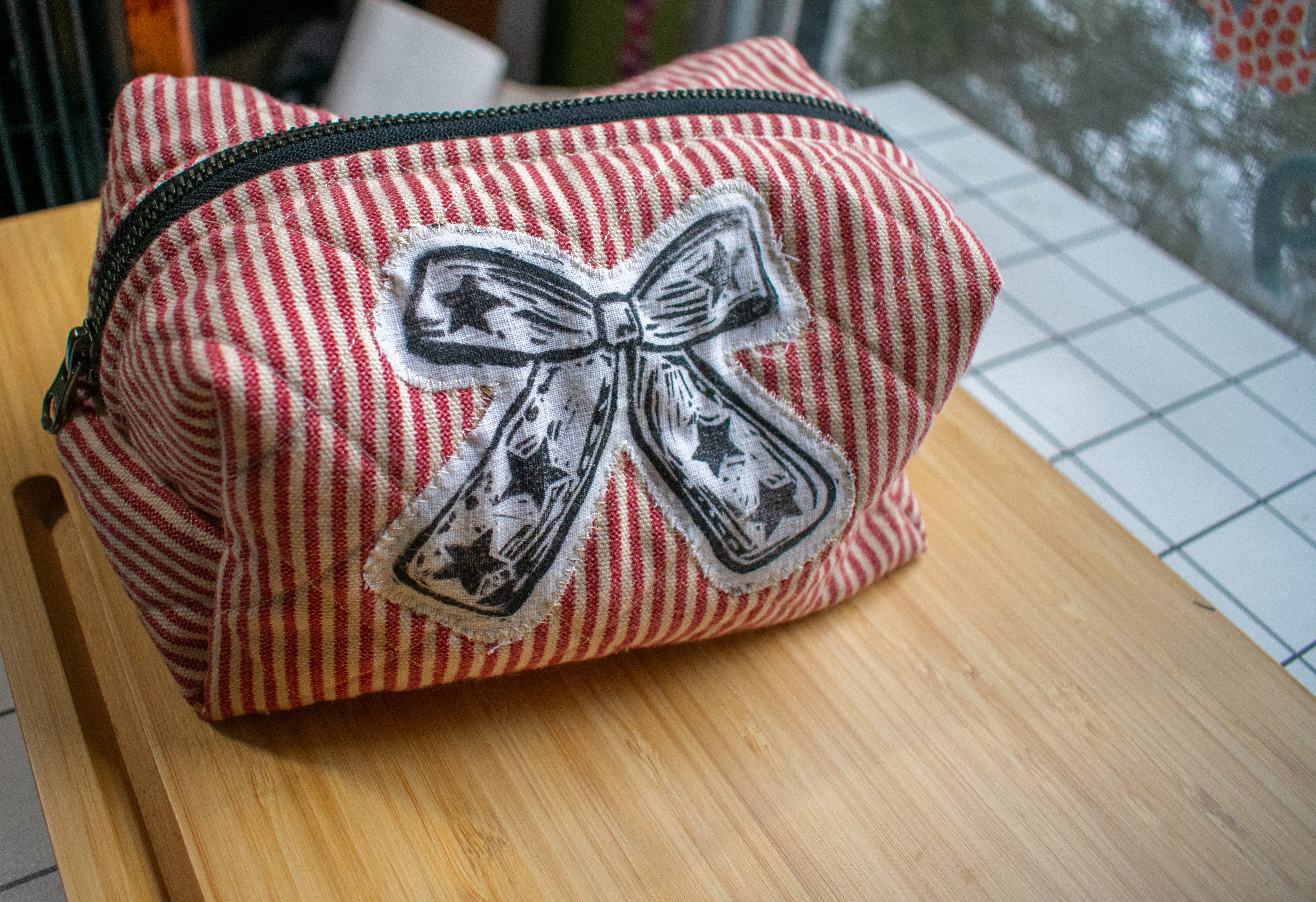 Bow Boxy Makeup Bag 