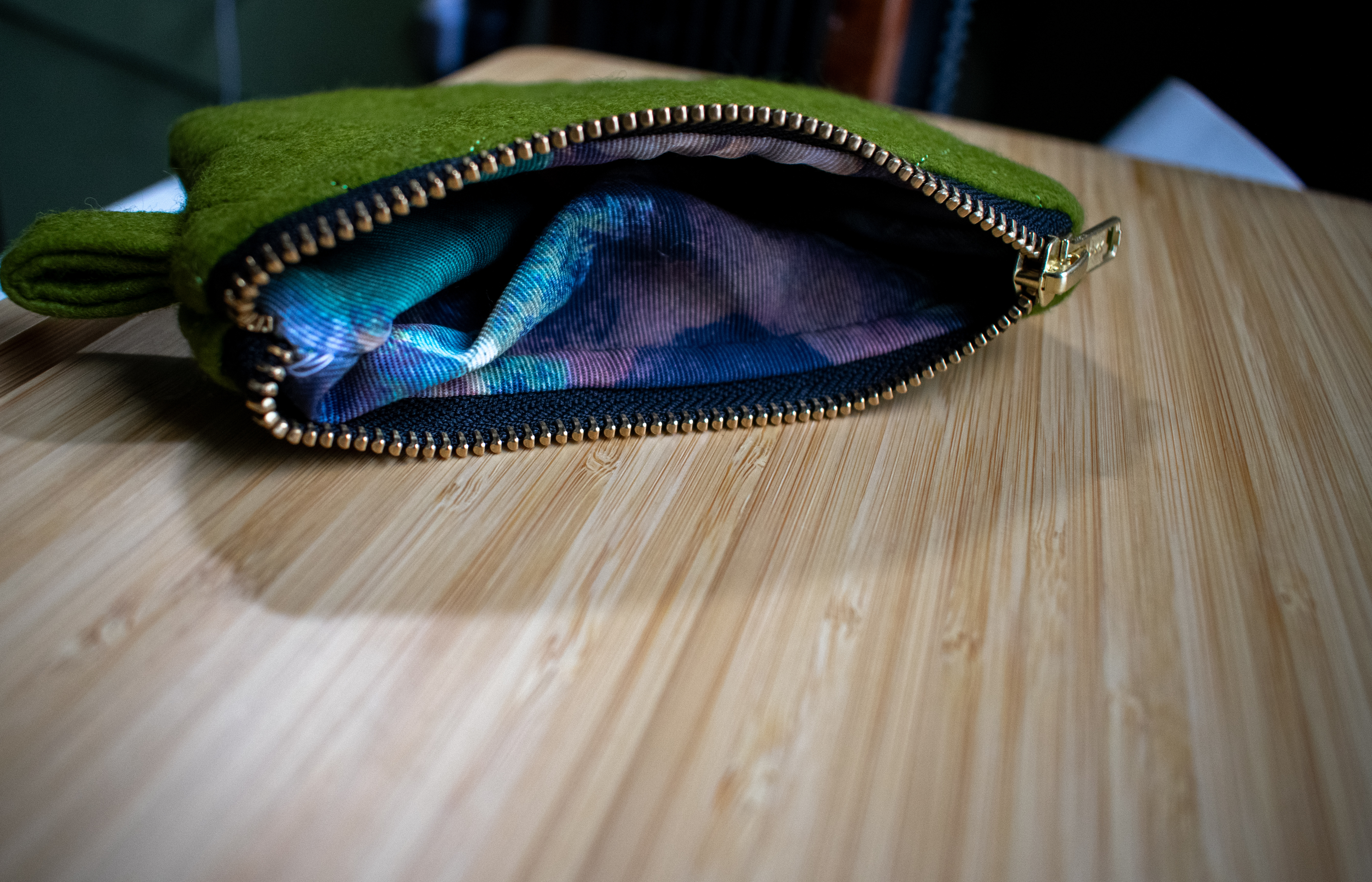 Essential Wrist Pouch 