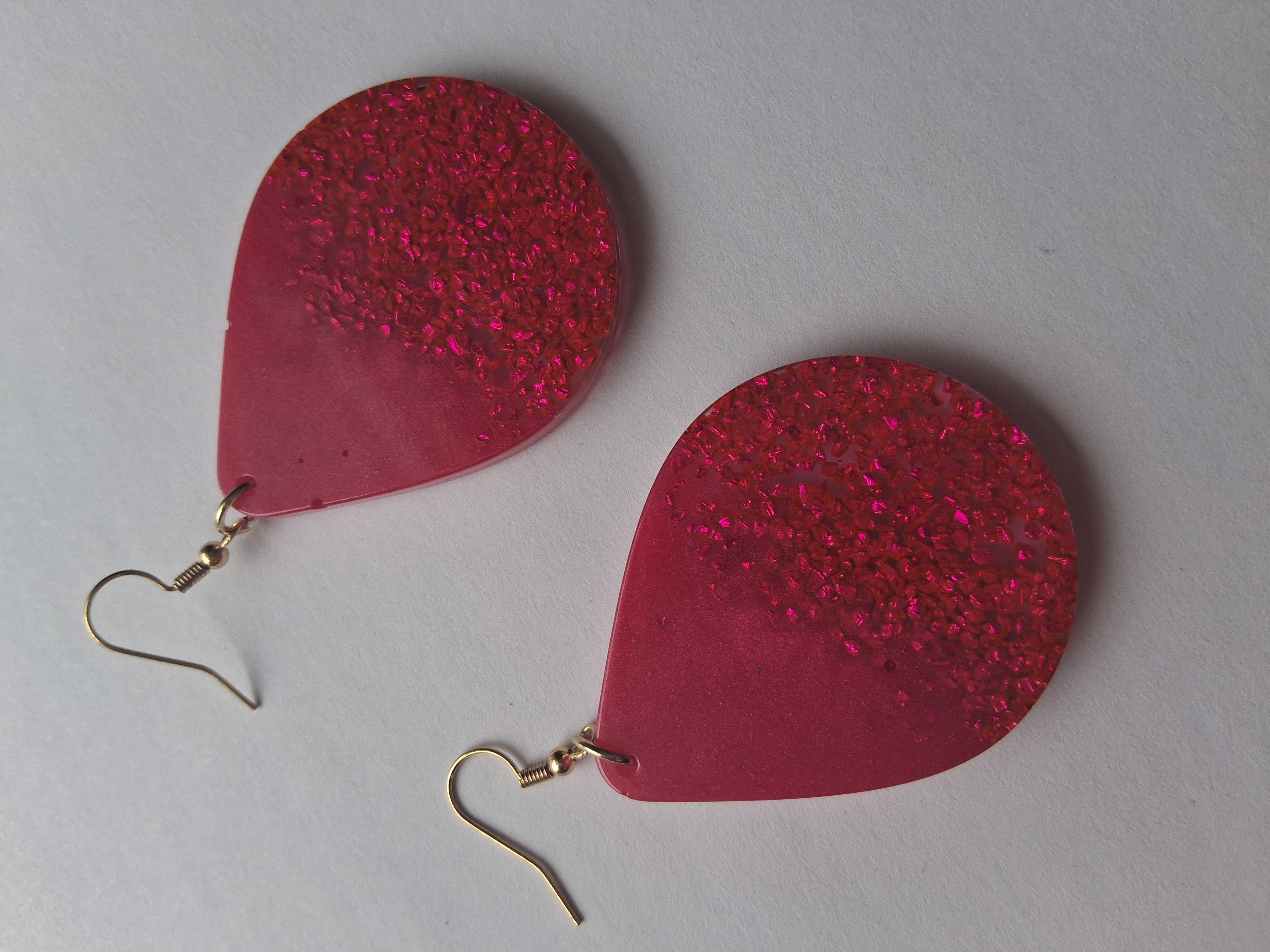  Rose Red Glitter Teardrop Earrings