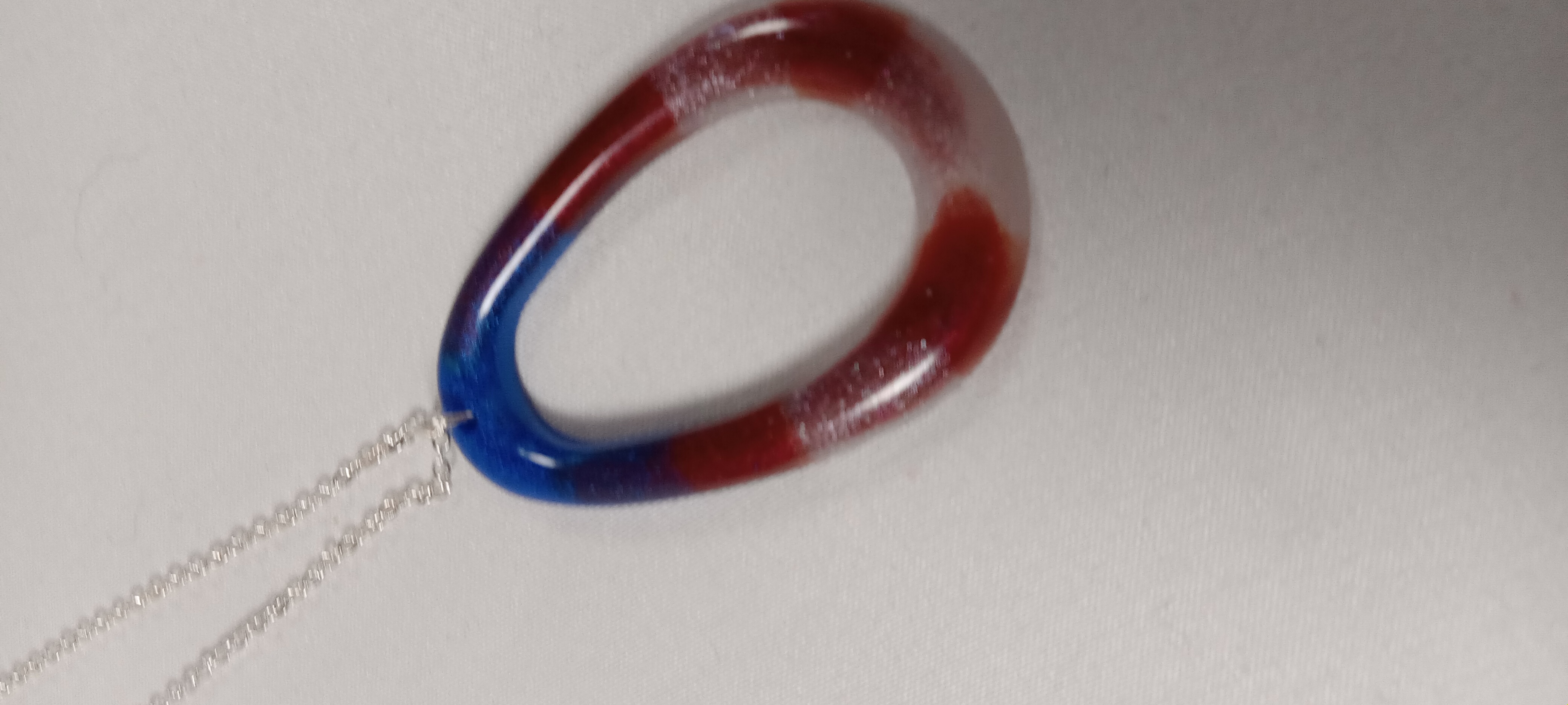 Resin Oval Pendant Necklace