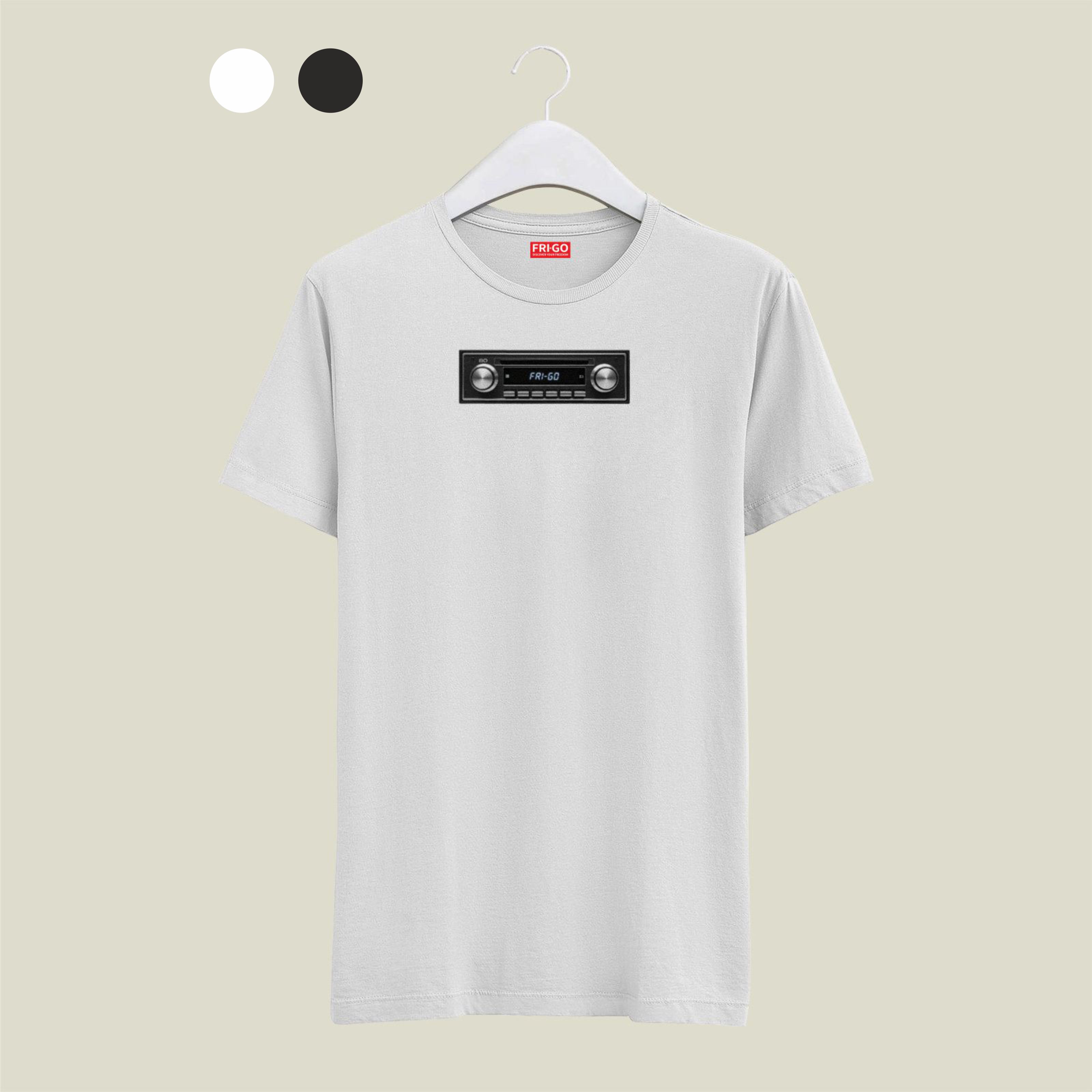 T-shirt in cotone con grafica radio80