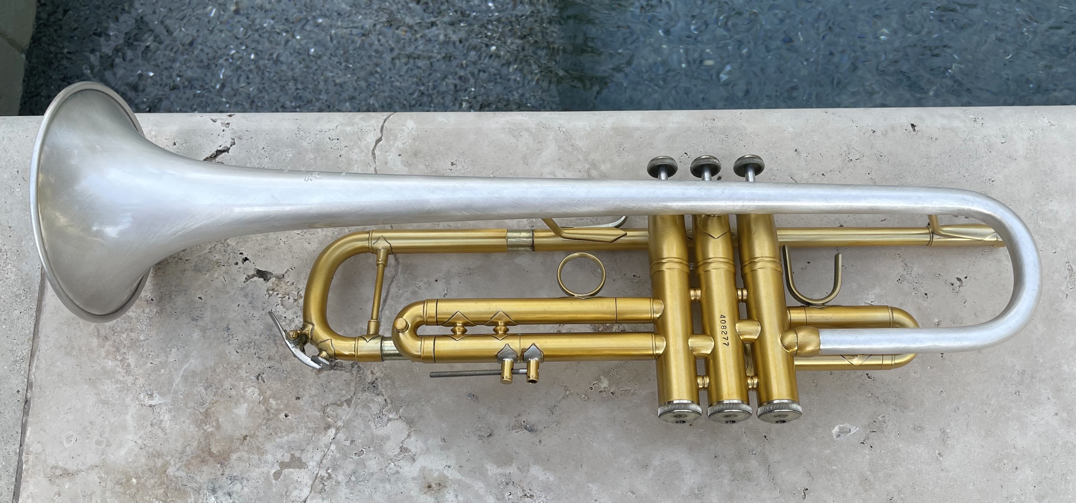 Bach 180ML37 Sterling Silver Plus Stradivarius Trumpet with Case - Sterling Silver Bell - Brushed Finish