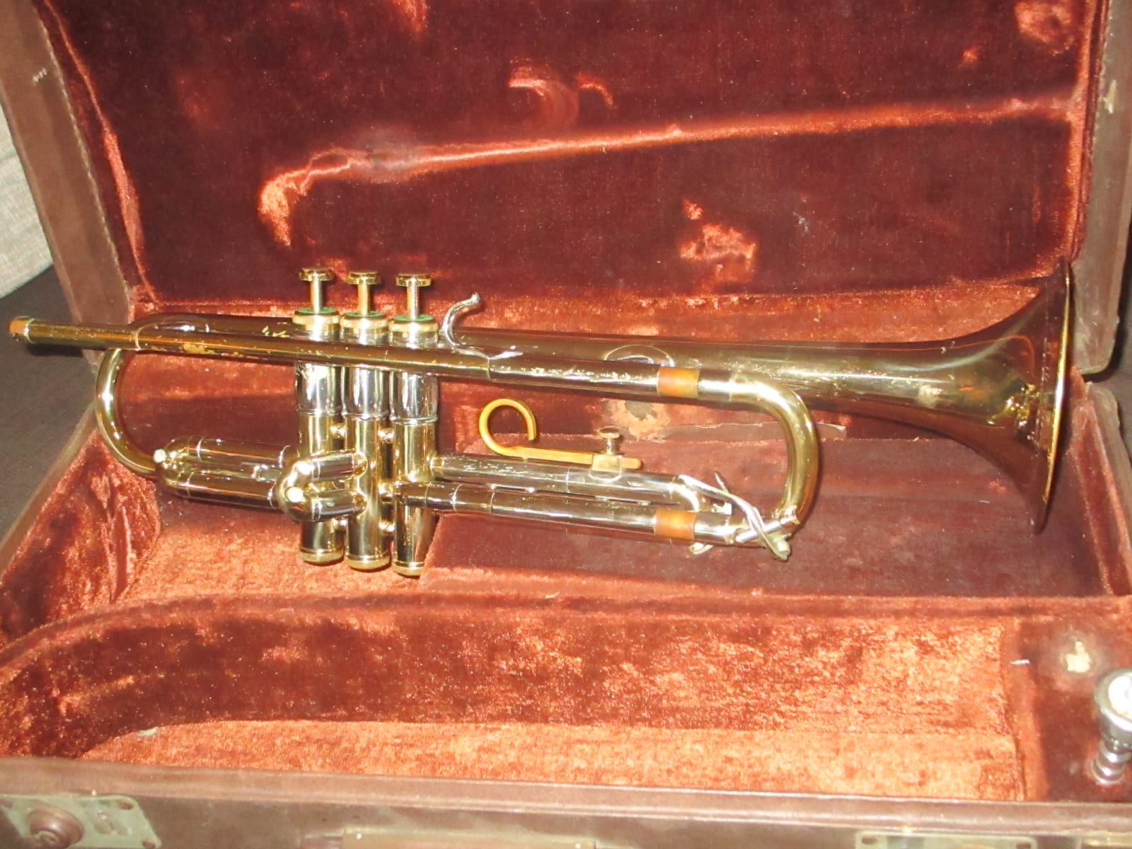 Before and After: 1968 Olds "Super" Professional Model Trumpet - Clear Epoxy Lacquer