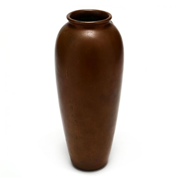 Classic Brown Planter