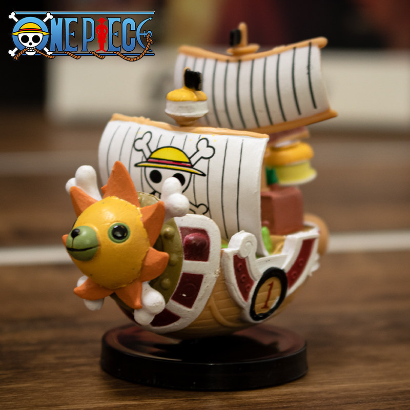 2 Styles One Piece Thousand Sunny/Going Merry Anime Boat Figure