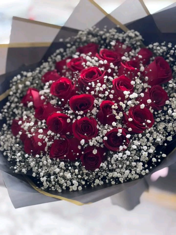 24 roses with clouds