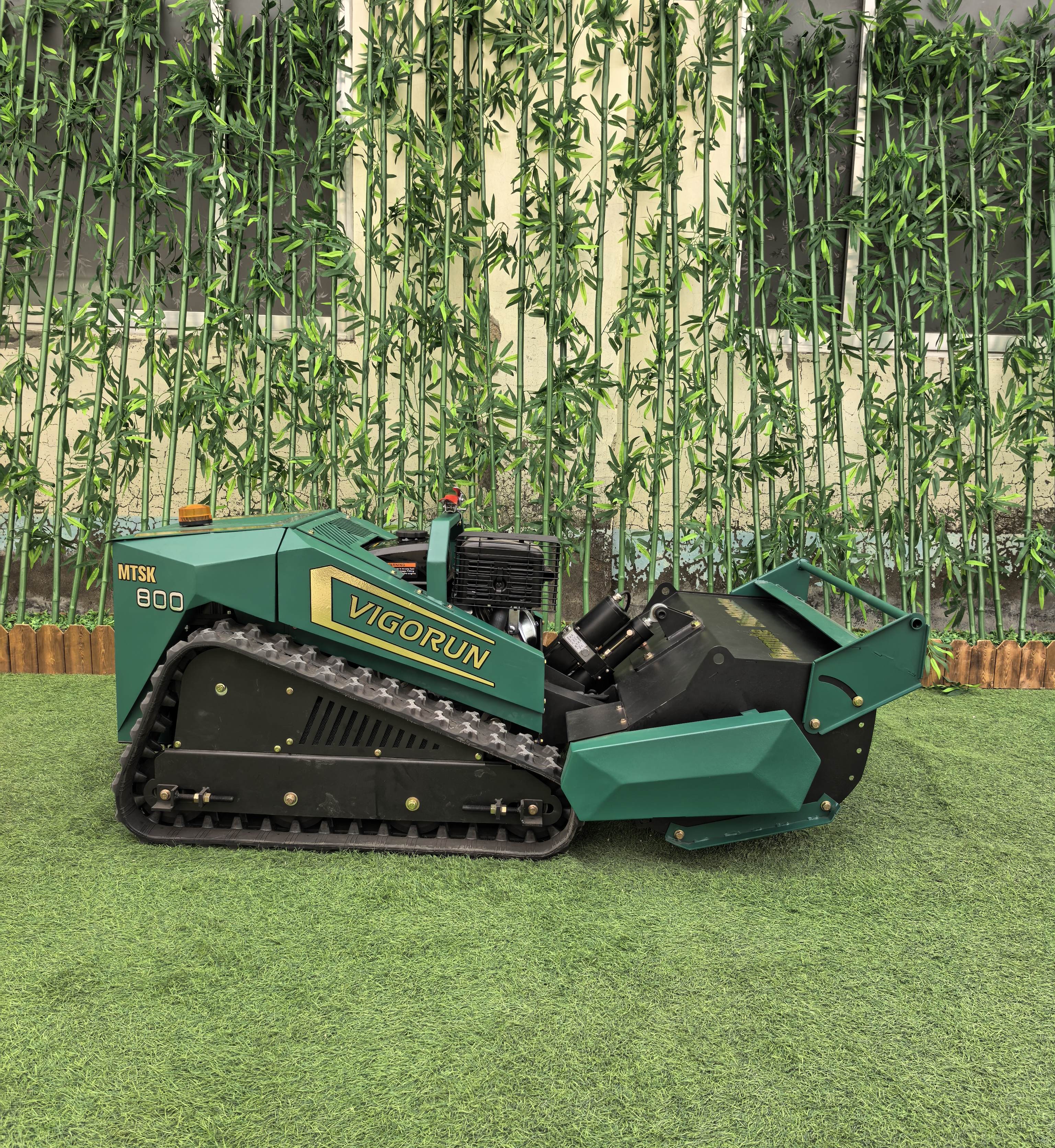 Robot Desbrozadora de Martillos Vigorun MTSK800