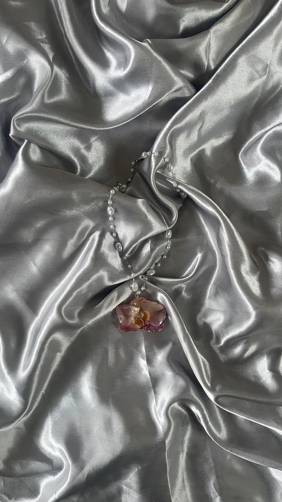 Collier orchidée Naturelle