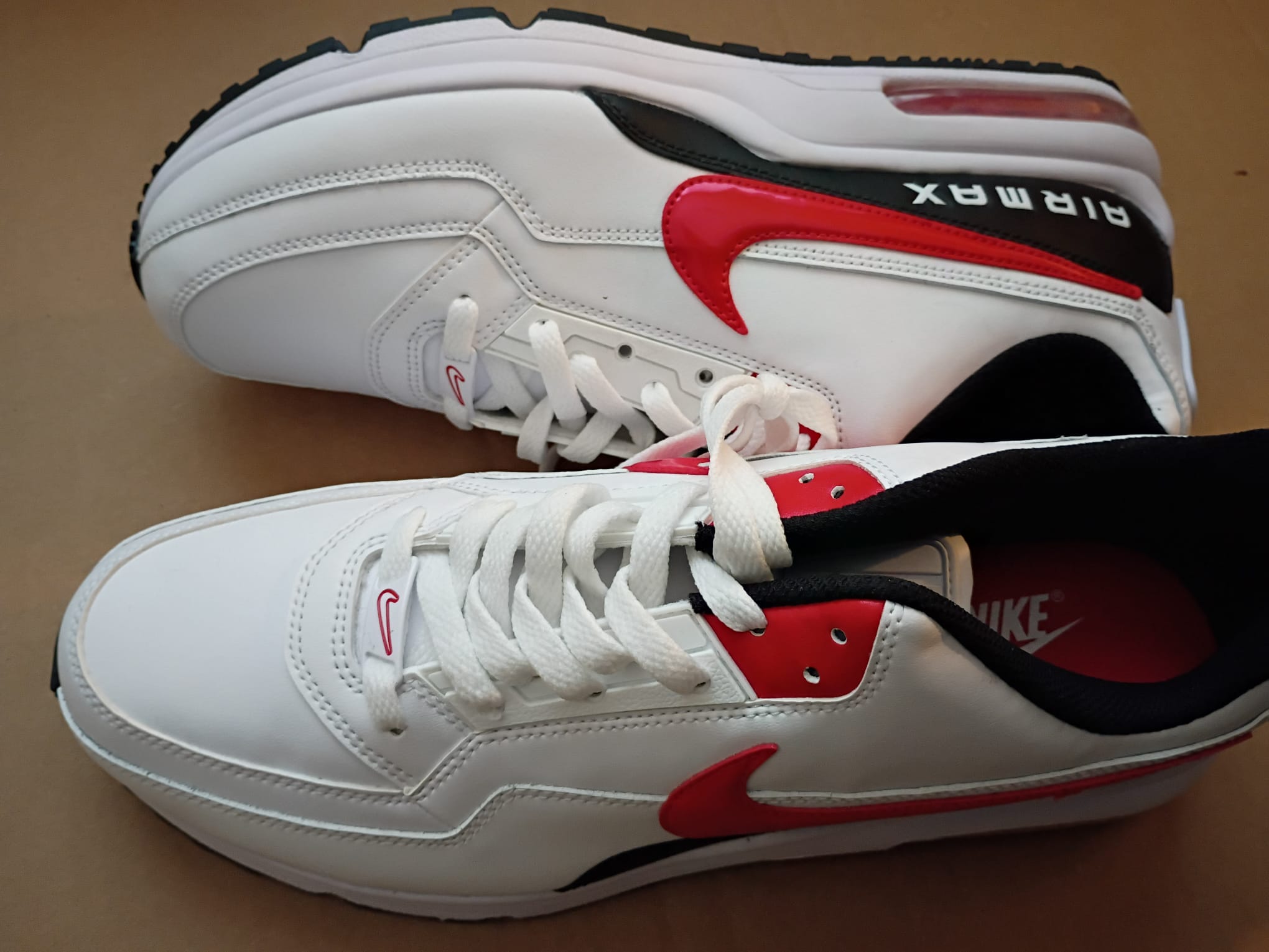 Nike Air Blanc & Rouge