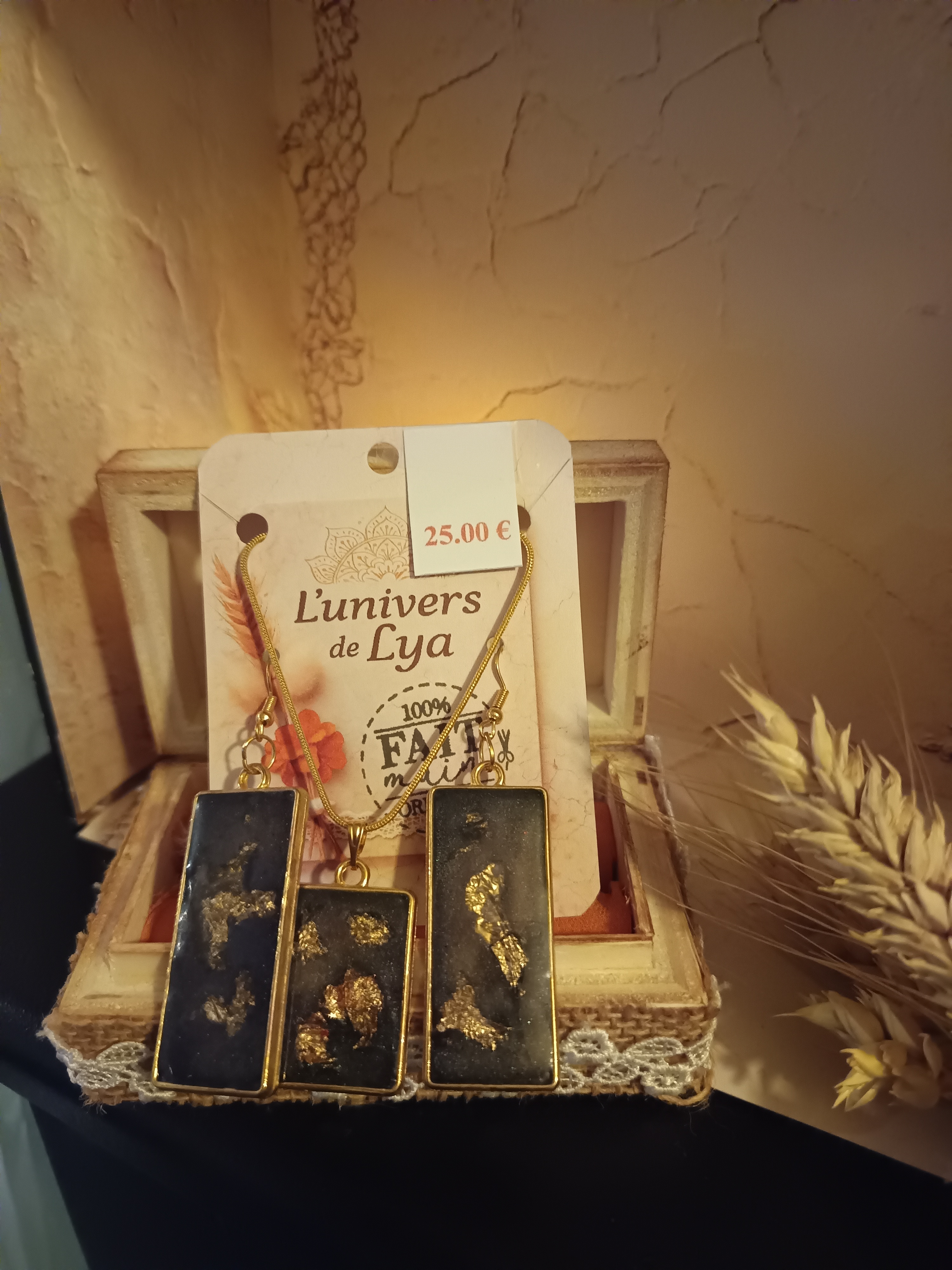 Parure collier et boucles géométriques noir pailleté – Bijou moderne fait main