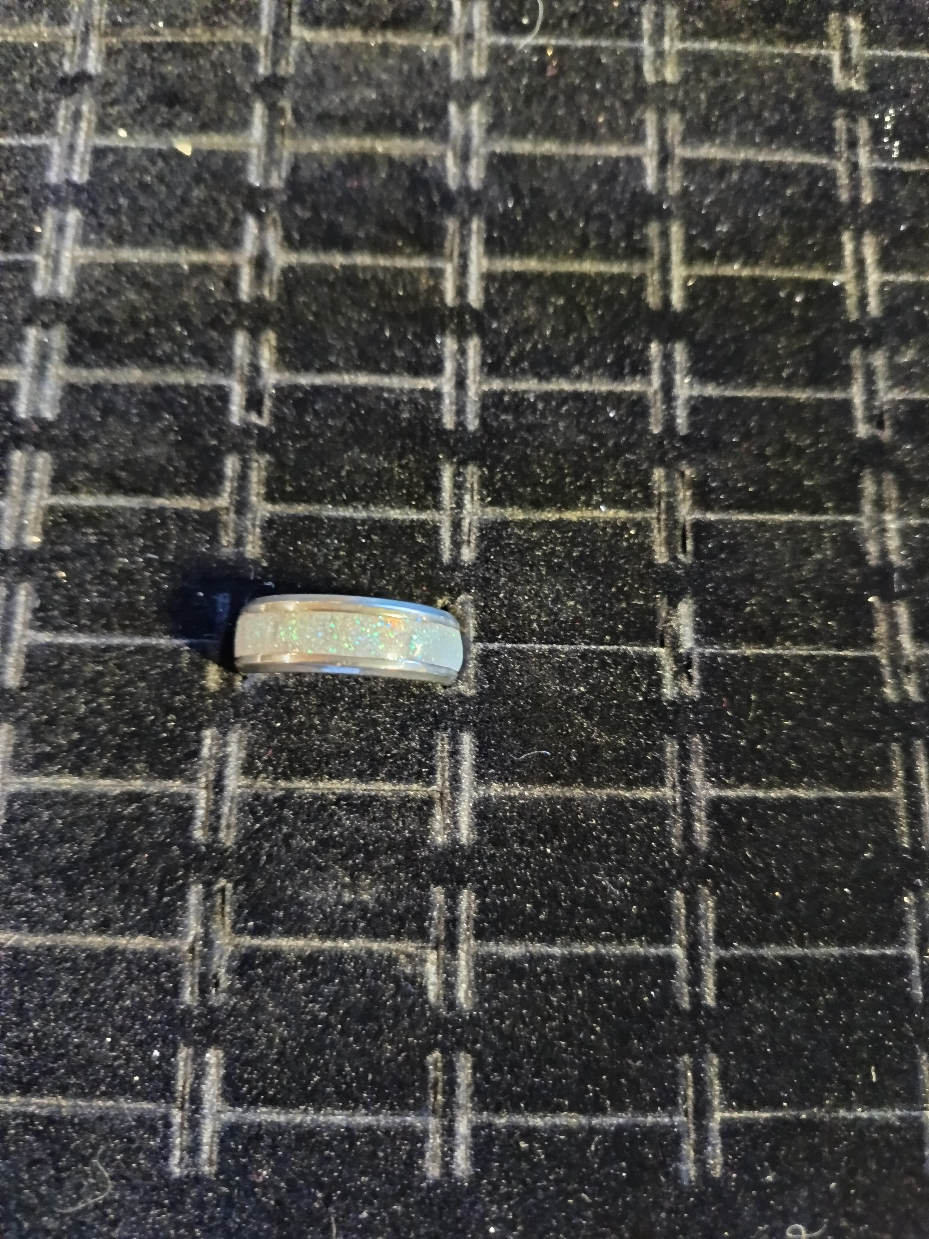 Bague pailletée taille 11 vendue à l’unité – Bijou artisanal brillant multicolore fait main