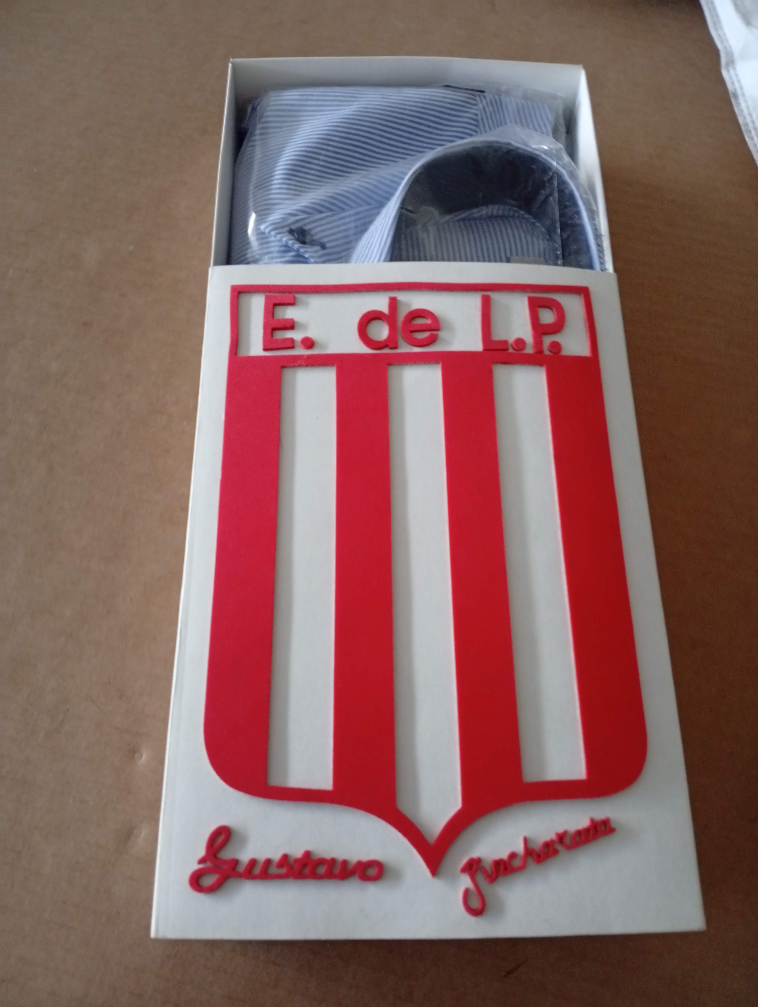 Caja regalo personalizada temática hincha