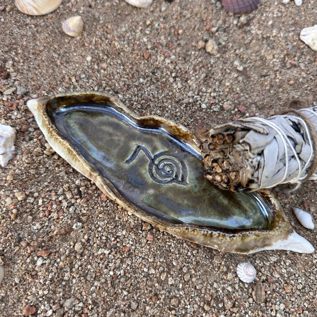 Ceramic Oyster Shell Tray