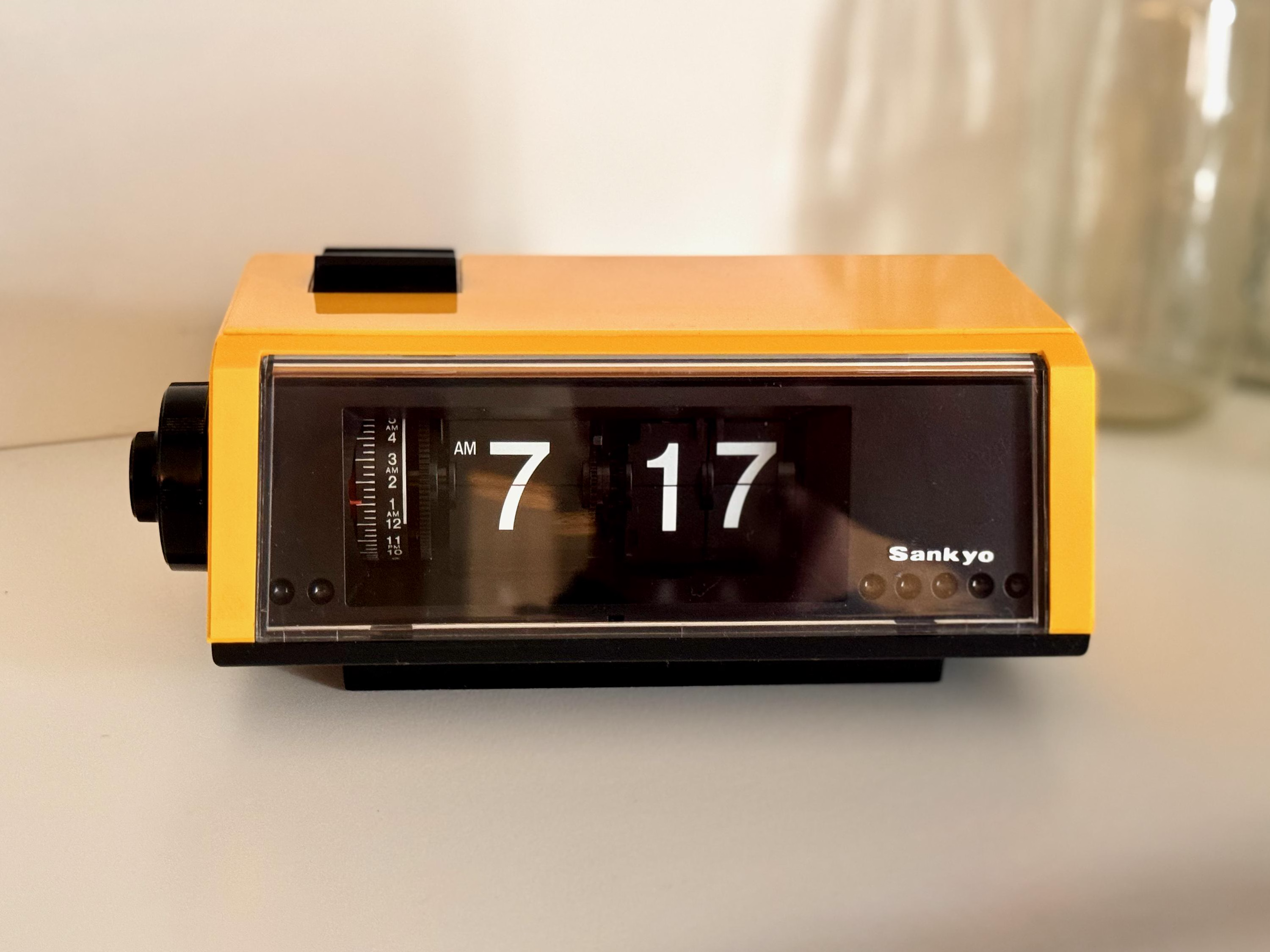 Sankyo Sachs L108Z Flip Clock